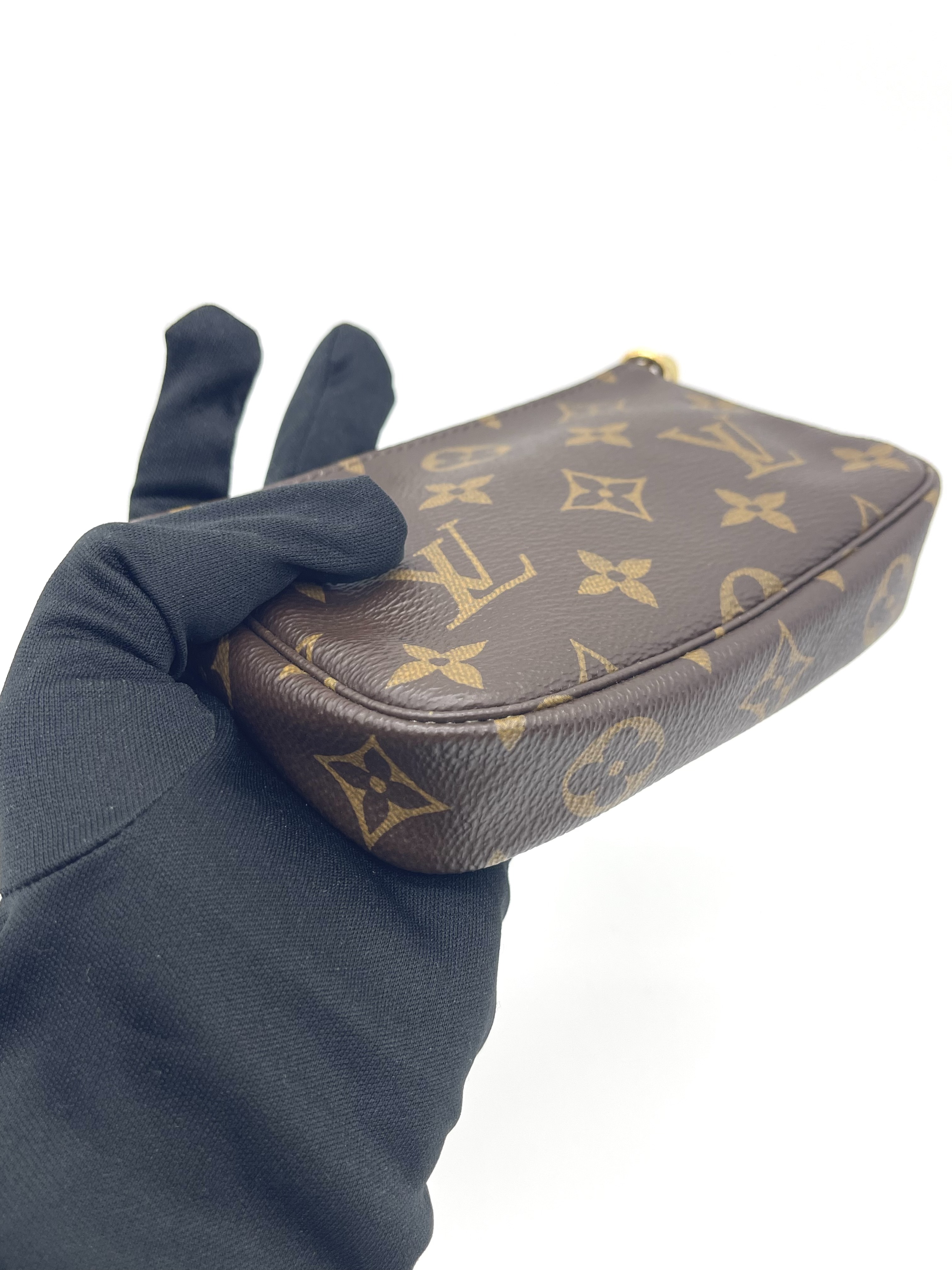 Pre-owned Louis Vuitton Monogram Pochette / Product Code: 26031661