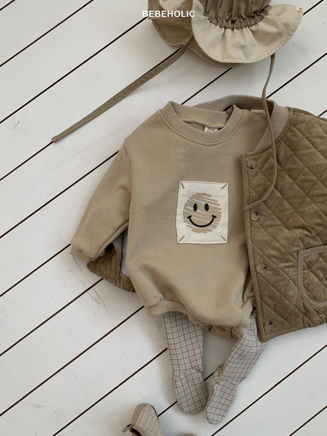 🌸預訂 韓國直送🌸🇰🇷BEBEHOLIC兩色笑哈哈圖案長袖包屁衣