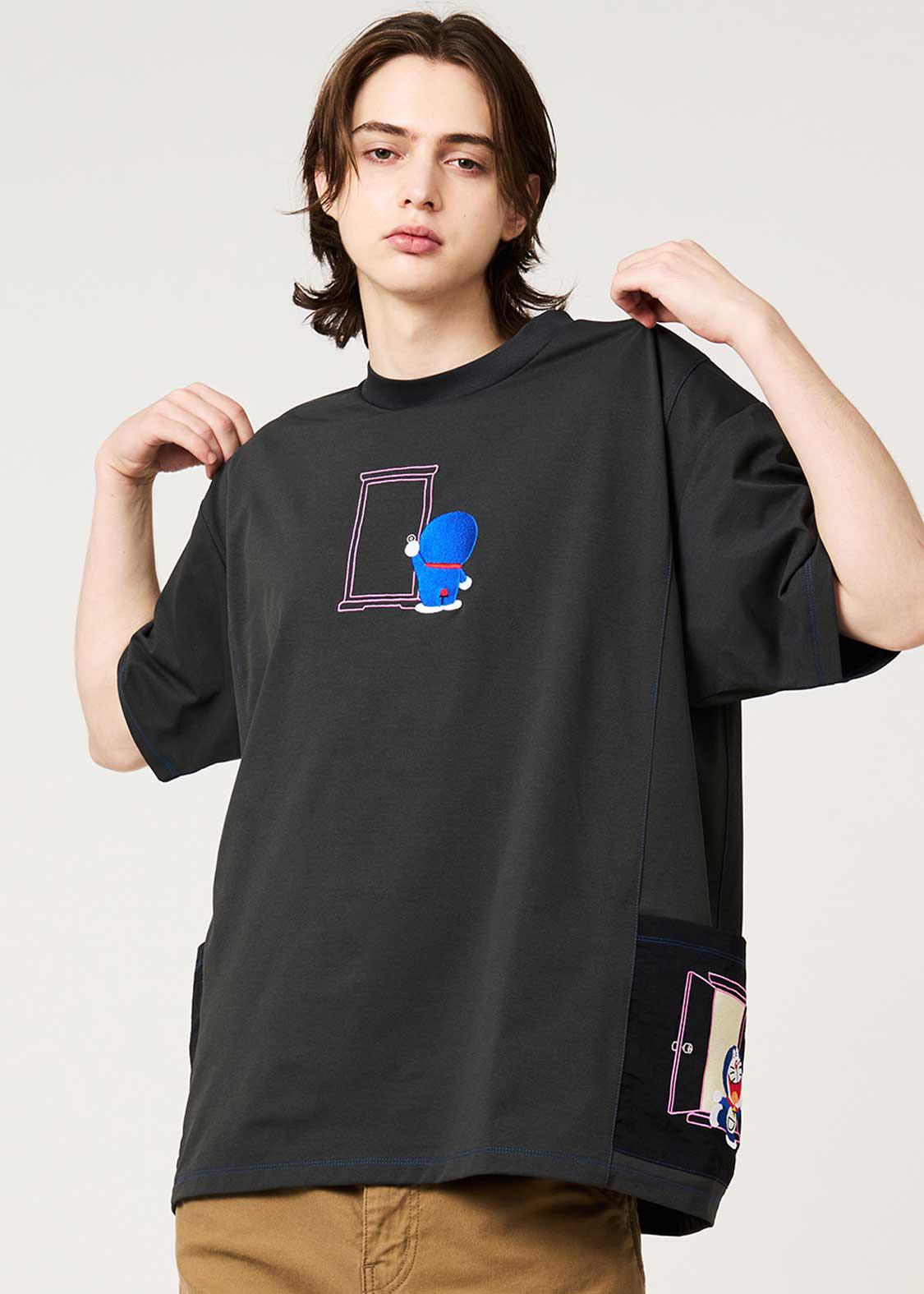[只限預購] 多啦A夢Tshirt 短袖衫 Graniph日本限定 (隨意門)｜Doraemon短袖衫