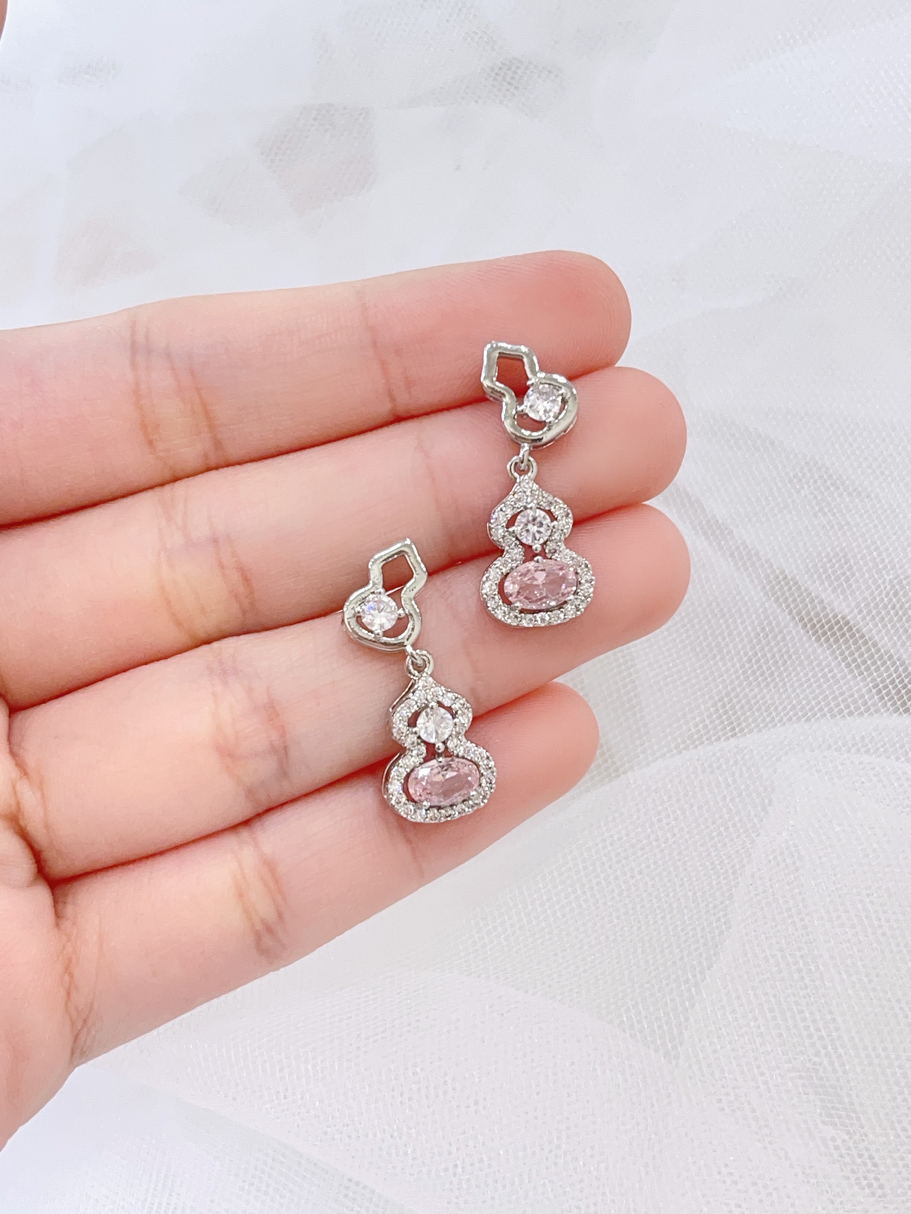 微镶锆石葫芦耳坠耳环