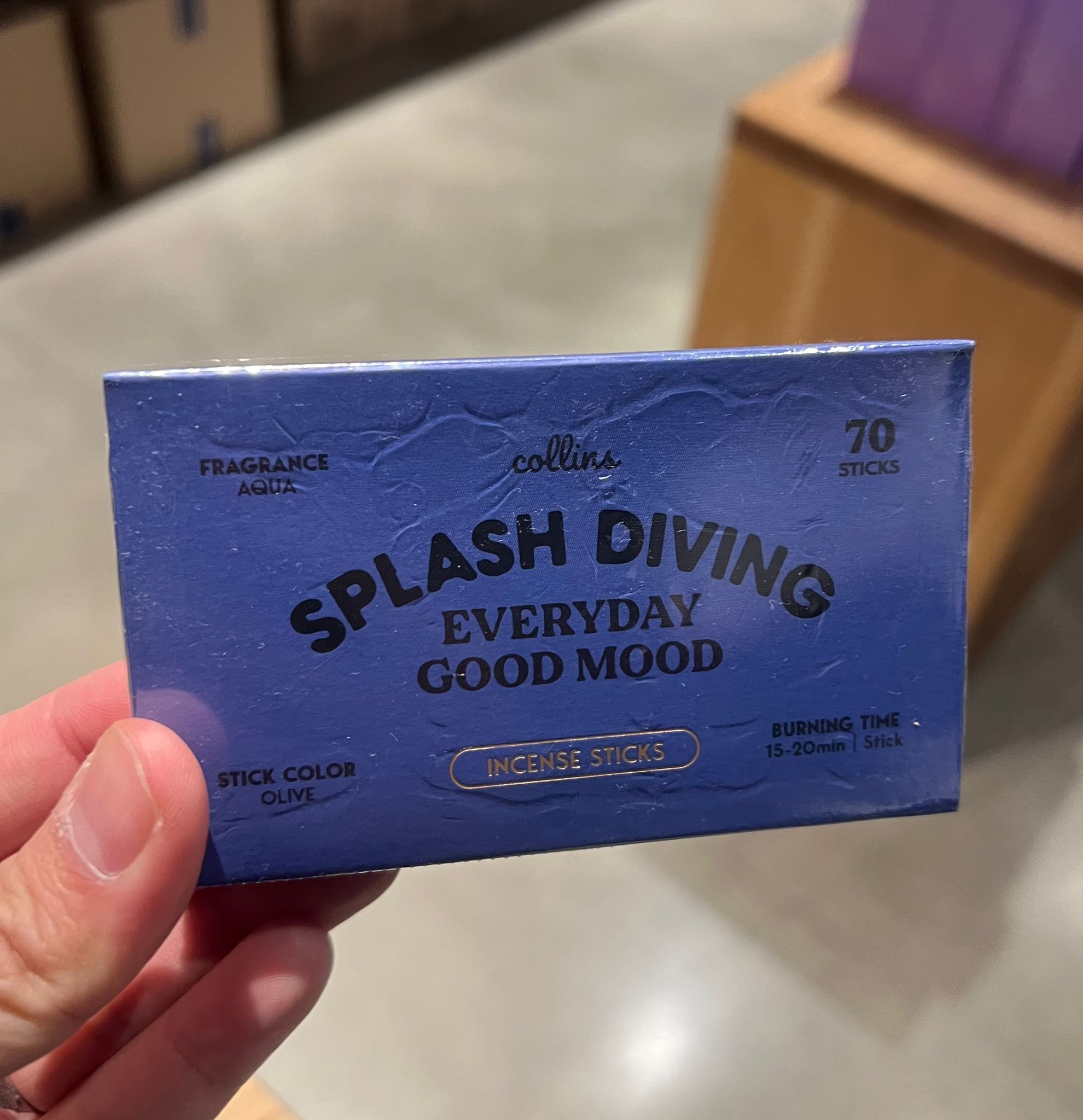 Collins 綫香鐵盒裝70入