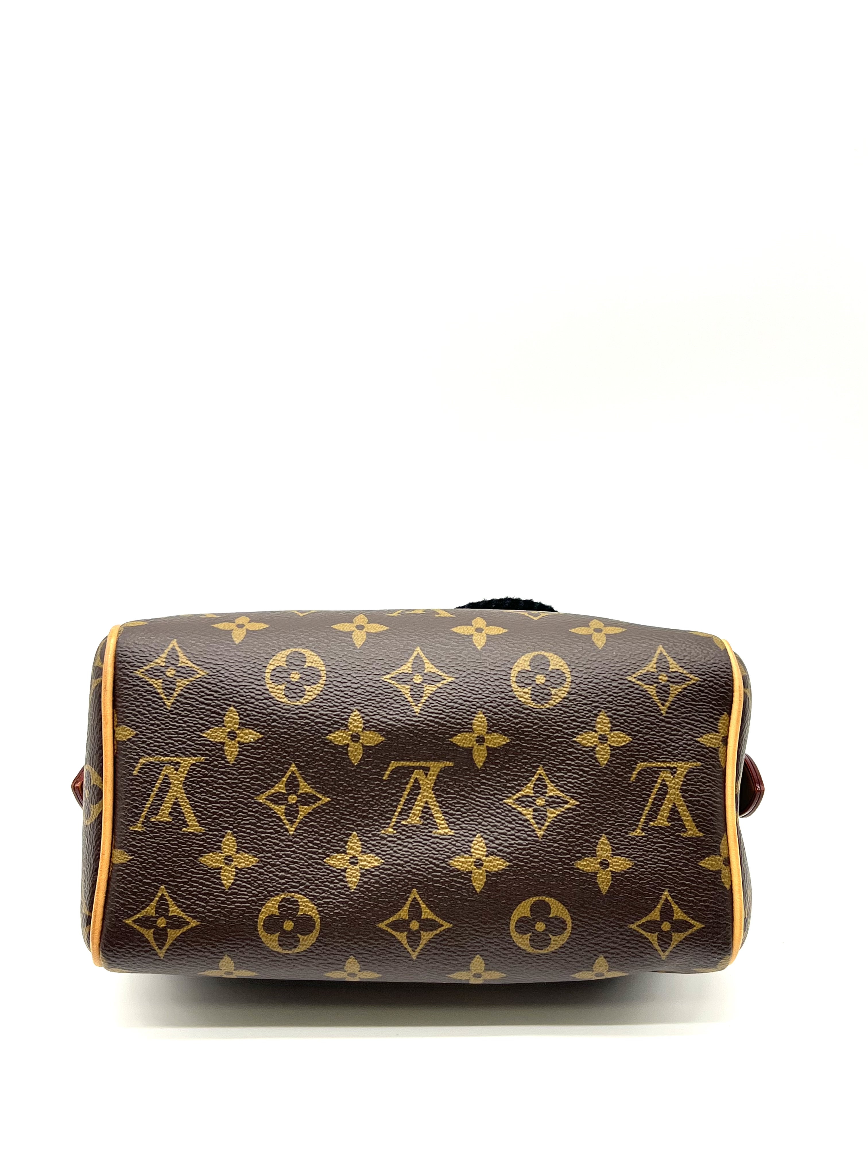 Pre-Owned LV Speedy 20 / Product Code: 26051010