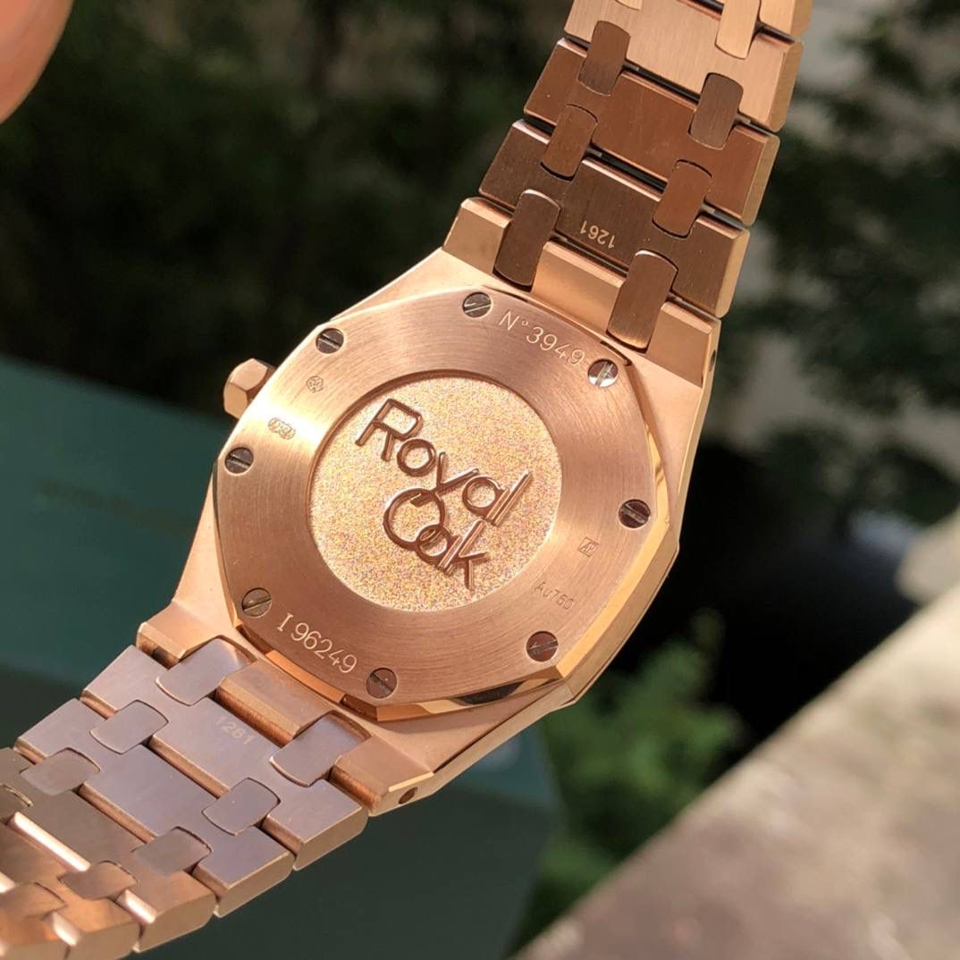 爱彼皇家橡树系列女士镶钻腕表