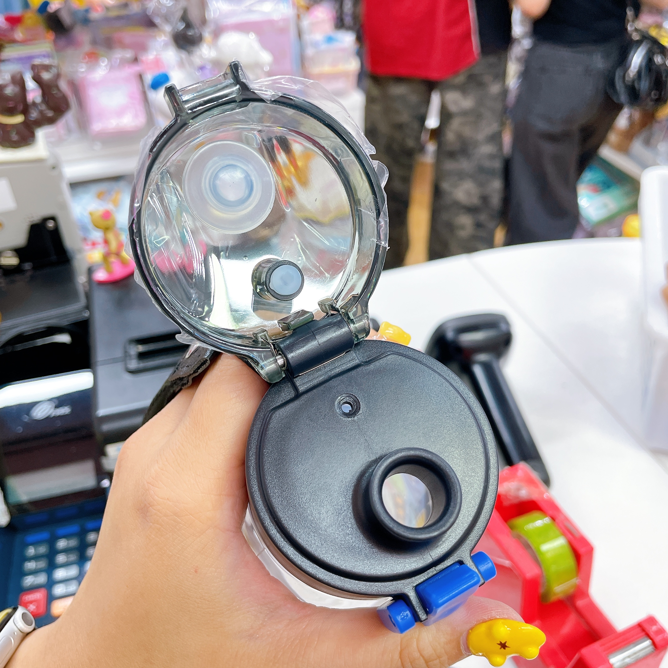 原裝行貨比卡超700毫升水樽