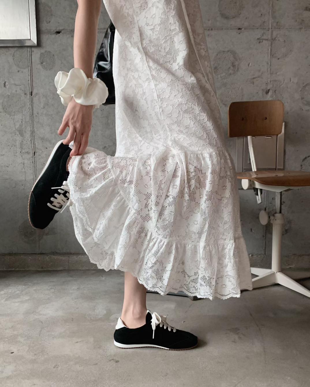 穿頸綁帶lace吊帶裙
