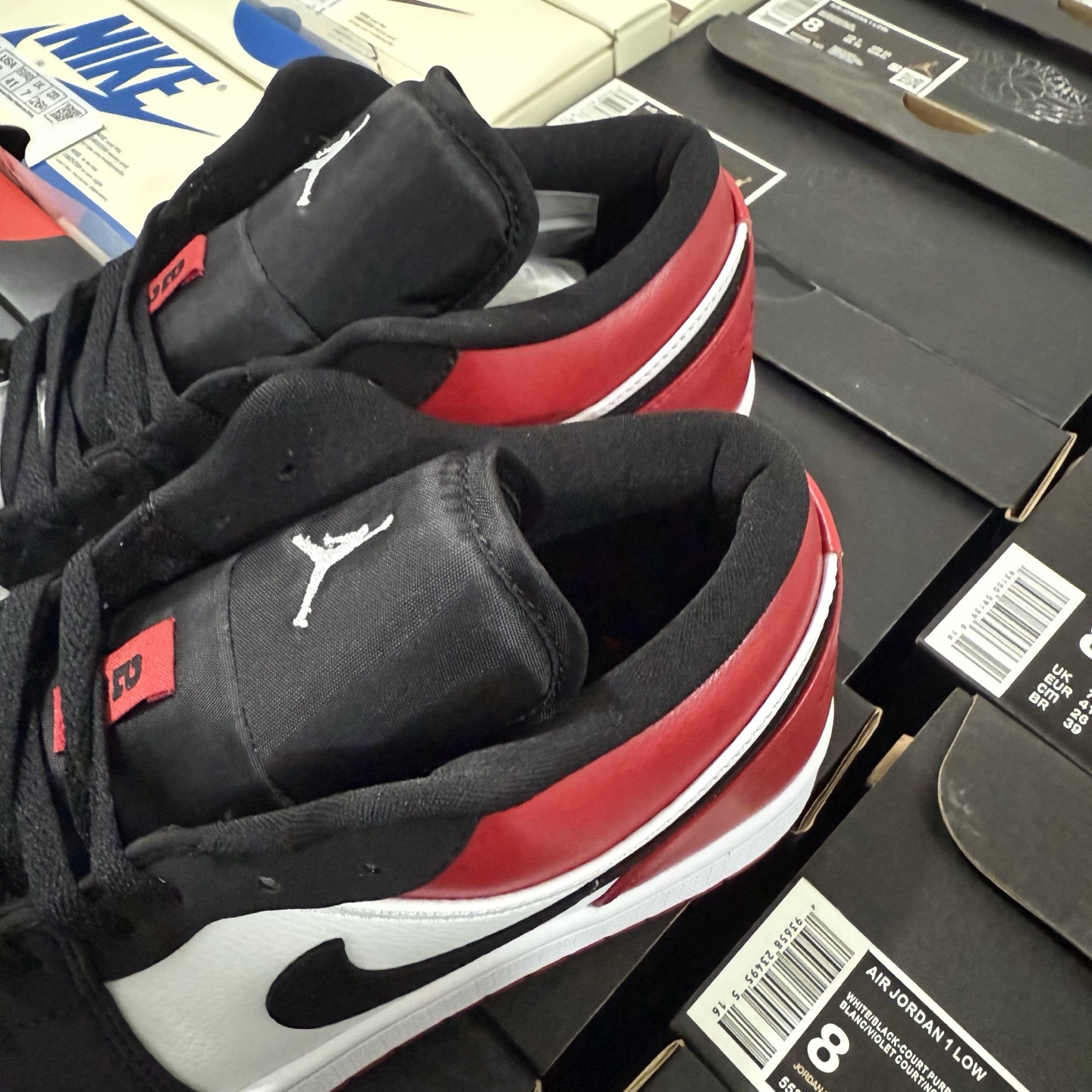 Nike Air Jordan 1 Low 'Black Toe' 553558-116