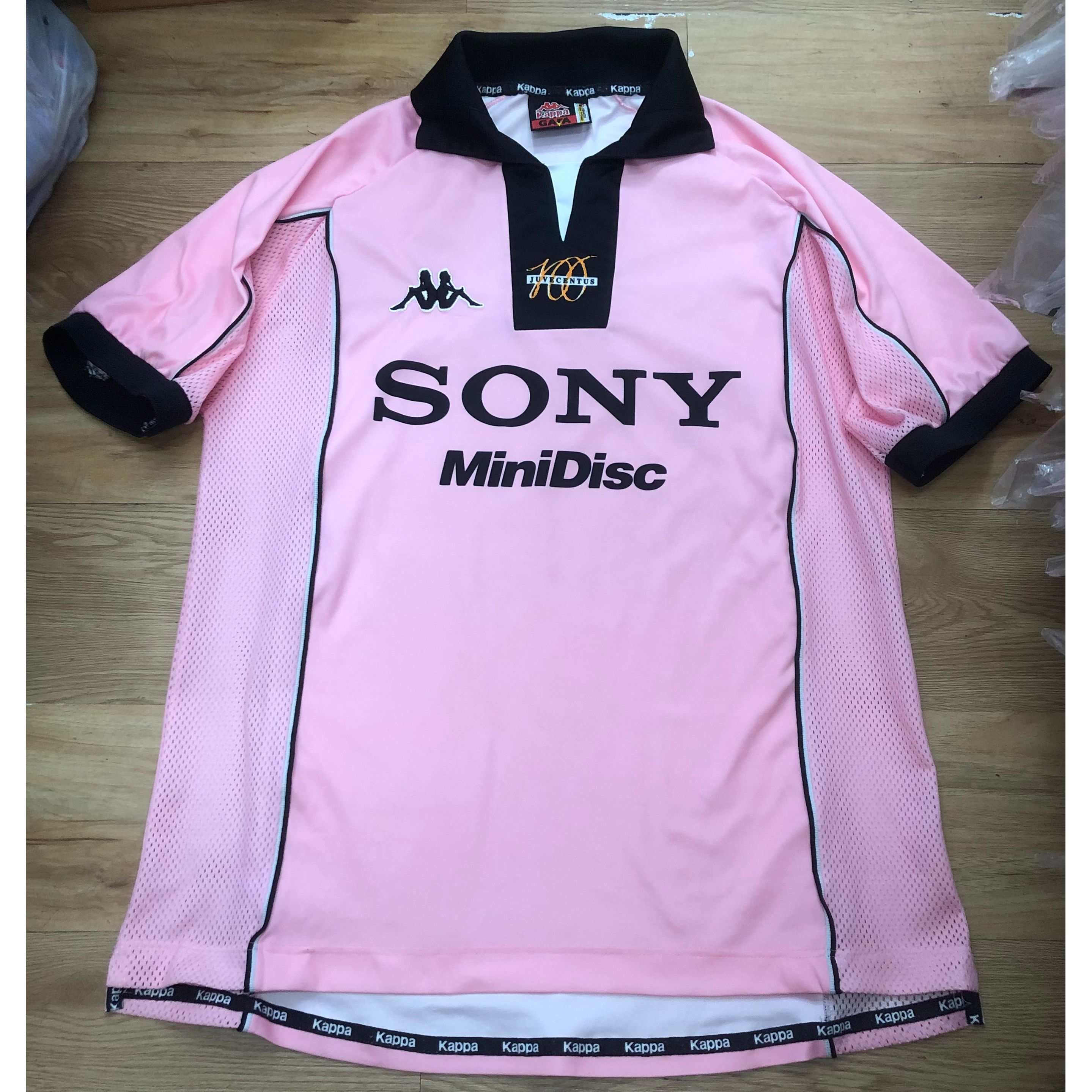 Juventus 97/98 centenary shirt