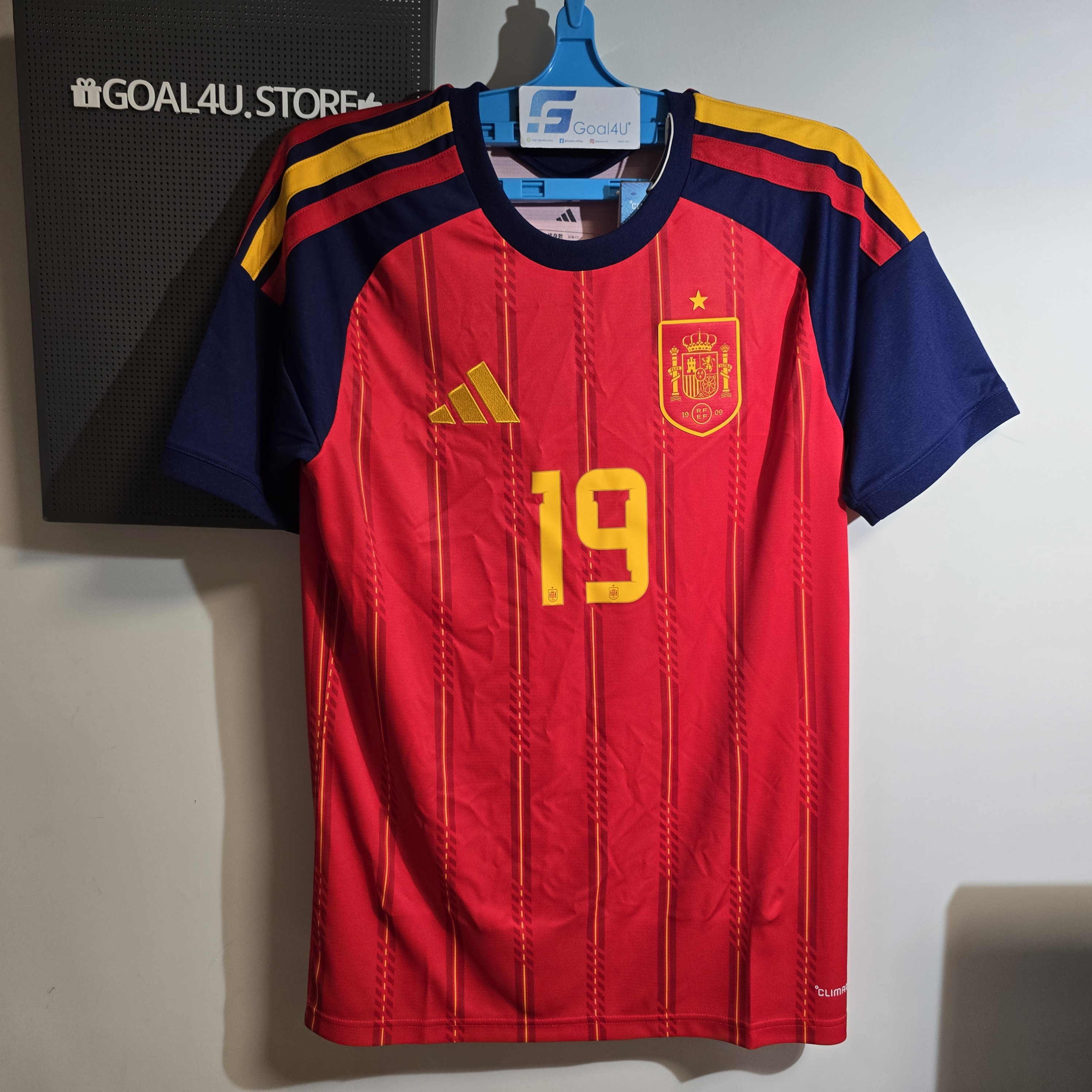 Adidas Spain 西班牙 2025-26 主場球迷版球衣 (可加印字章) JN4390