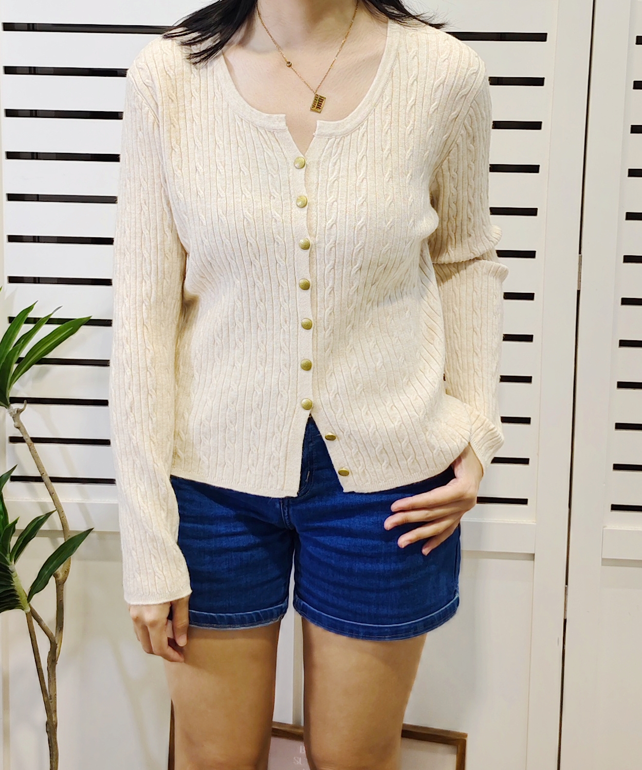 S388 Knitted Cardian