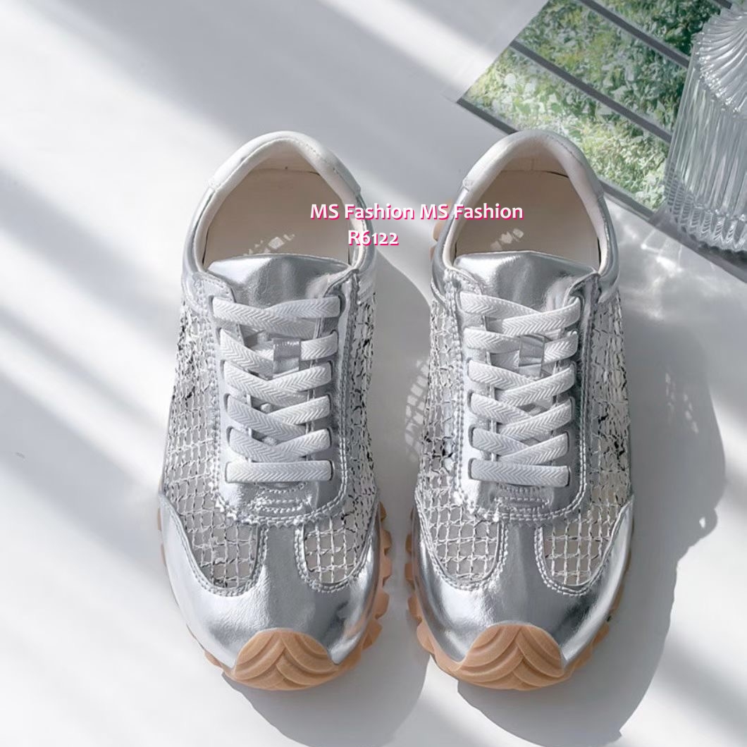 R6122 韓國🇰🇷真皮拼網料sneakers