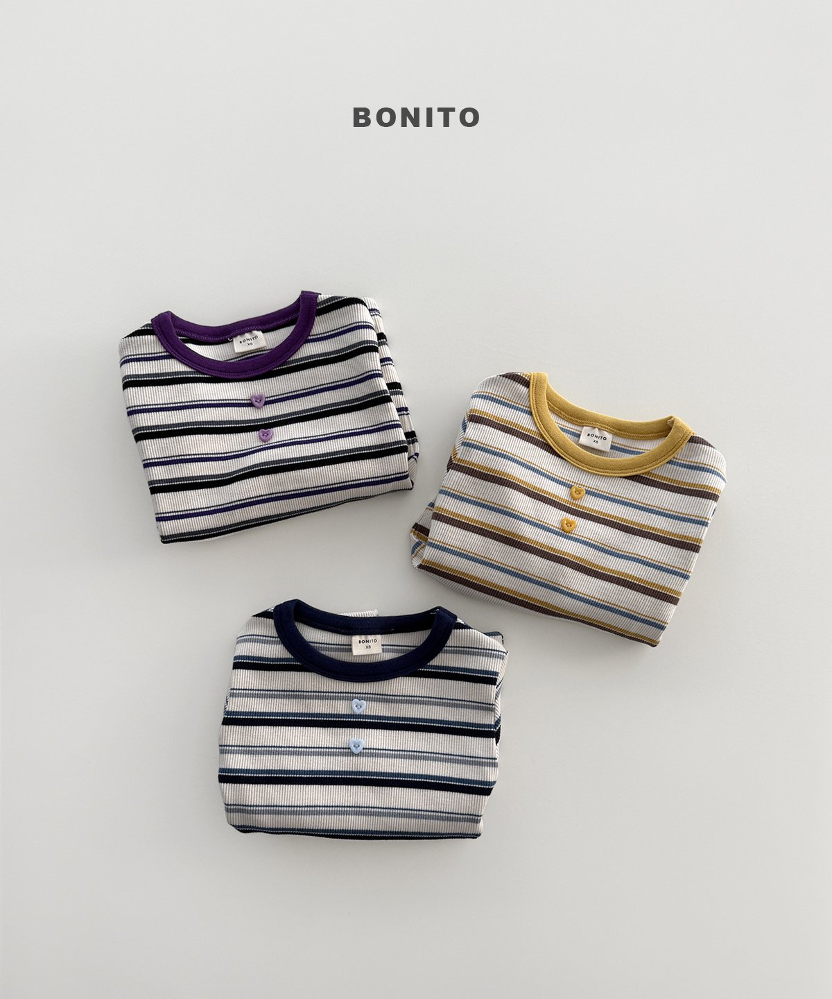 BONITO Heart-Button Stripe T-Shirt