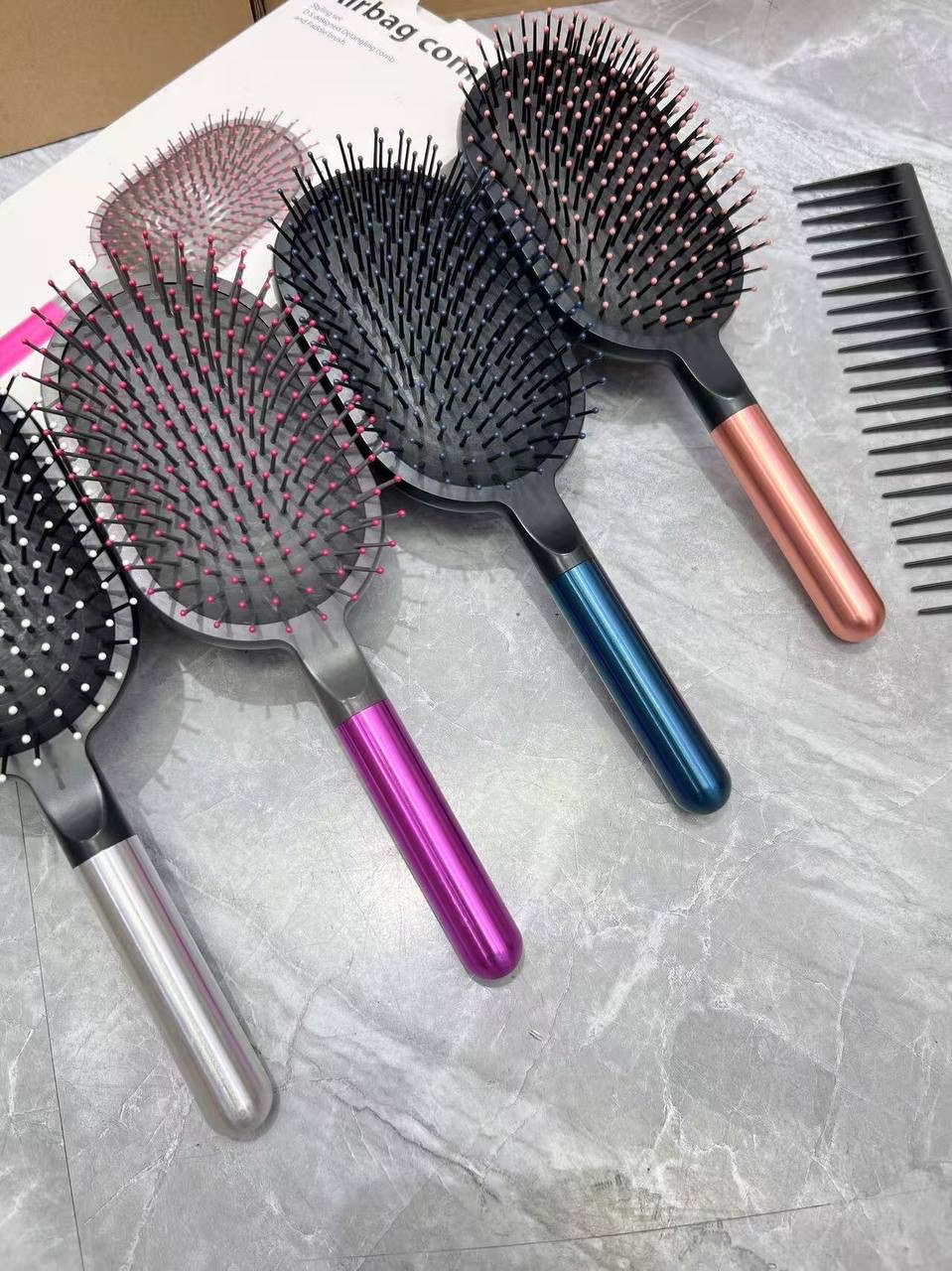 P894 气垫梳套盒