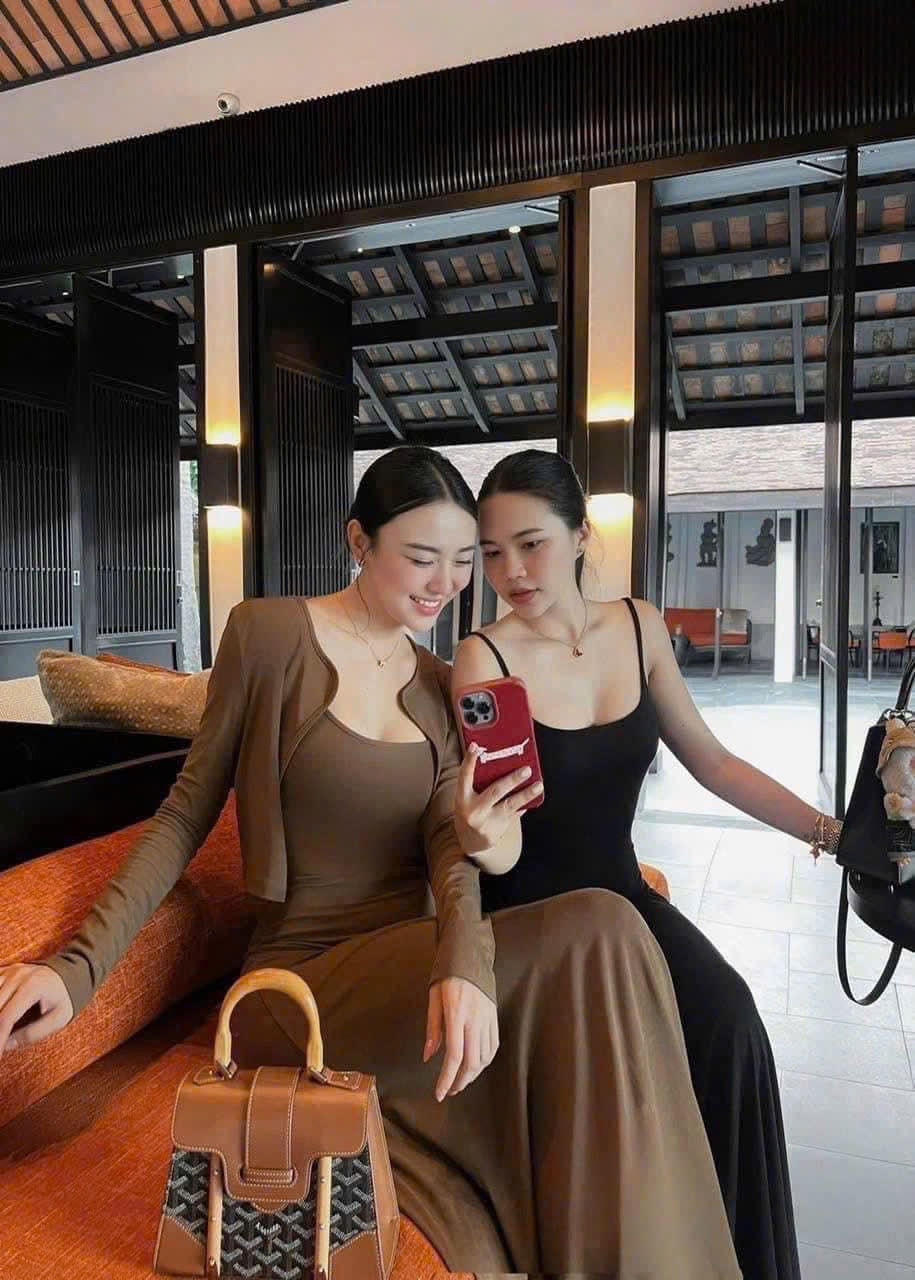 针织紧身连衣长裙两件套女