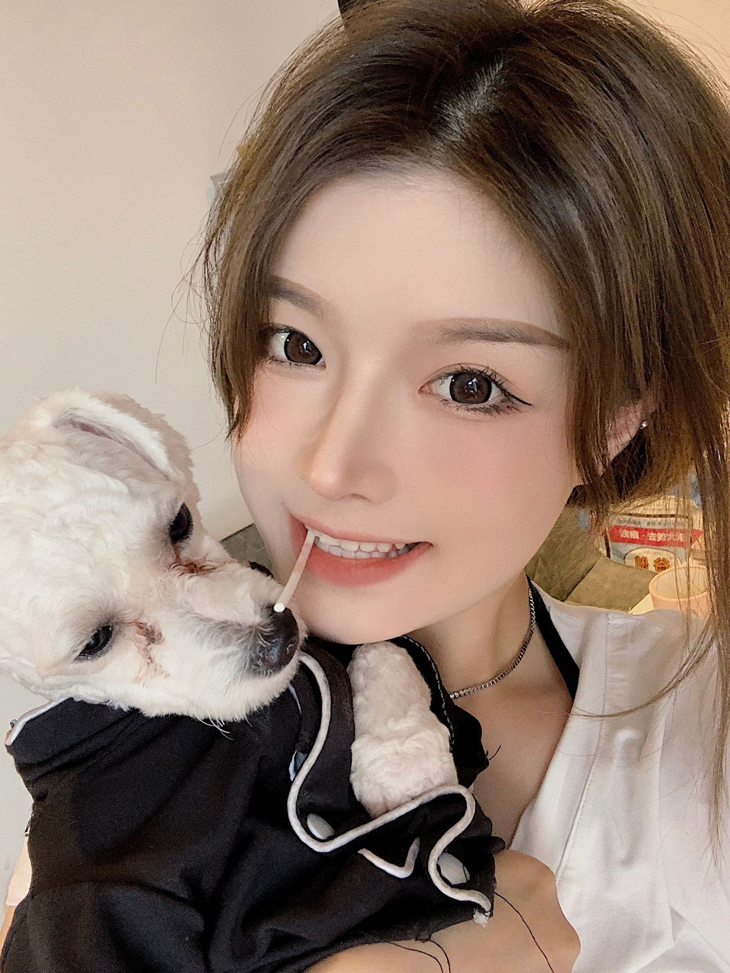 Doragina 日拋 可可杏仁