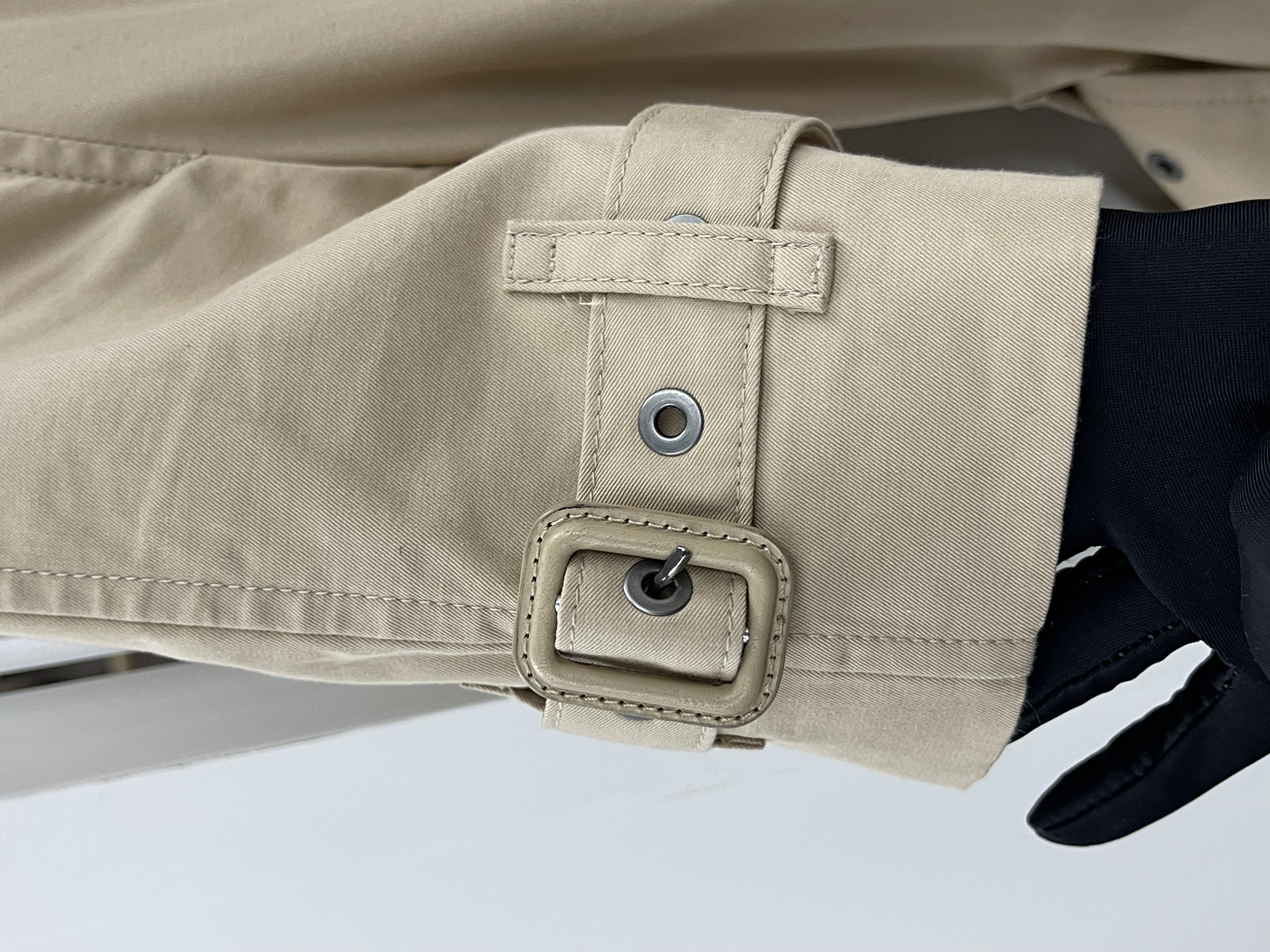 Pre-owned Burberry Trench Coat / Product Code: 26012607