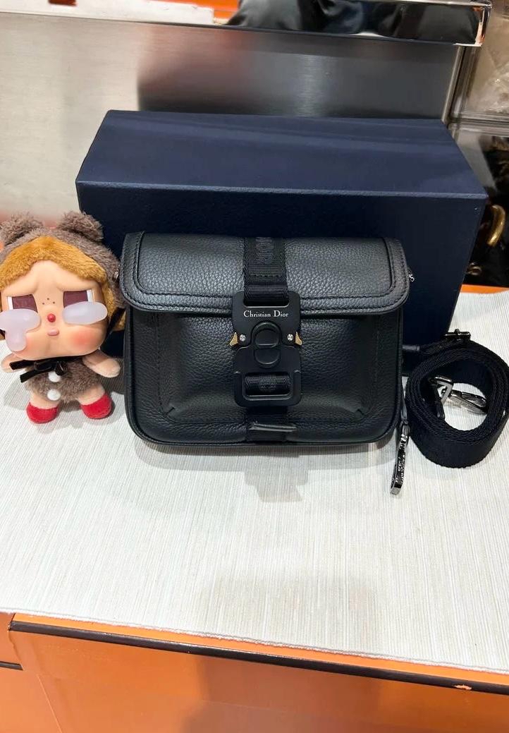 Dior Gallop mini Shoulder Bag Grained calfskin 100%Authentic, 98%New ✅Dust bag ✅Box