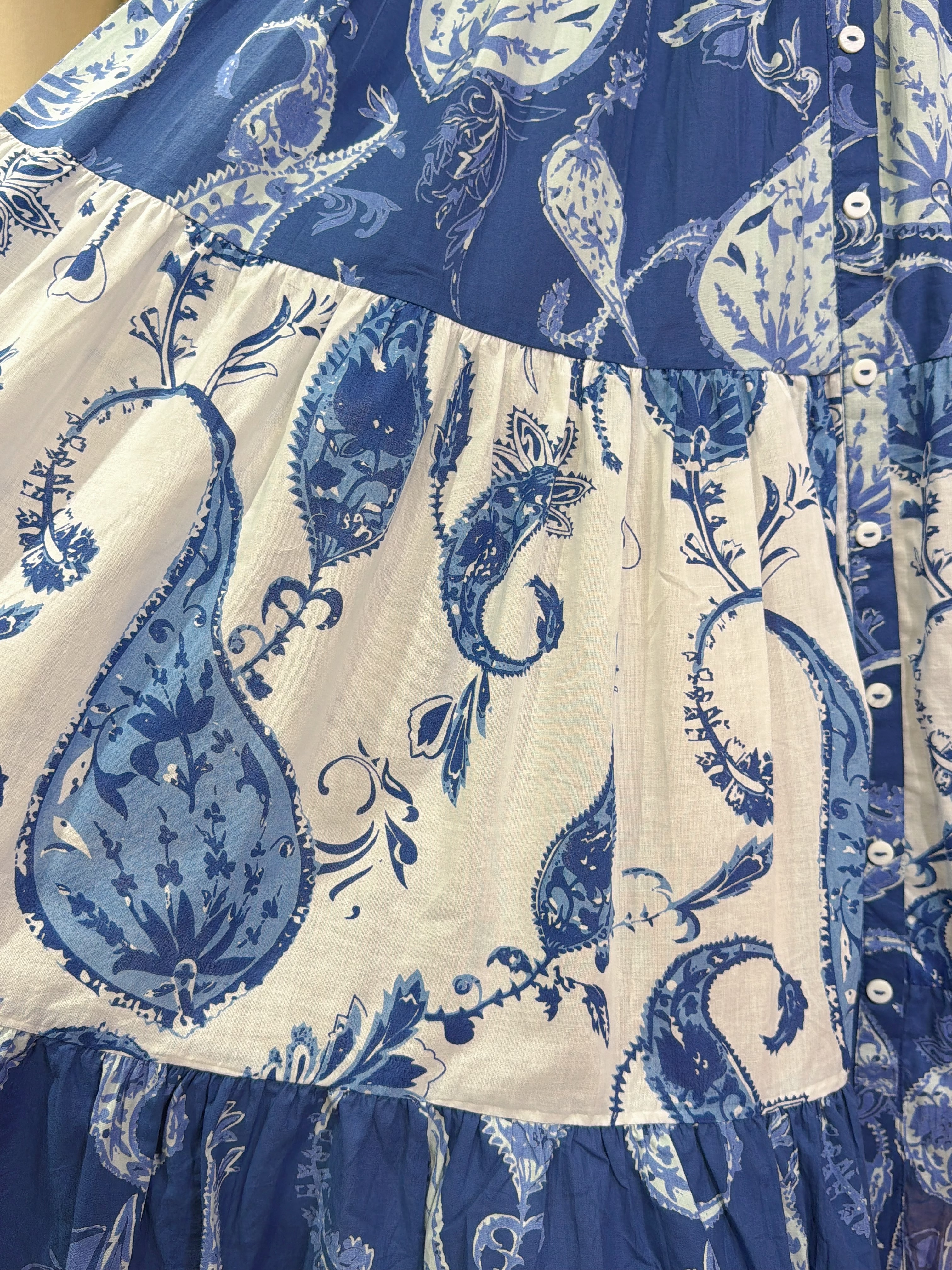 2106 Blue X White Water Colour Sleeveless OP 50"