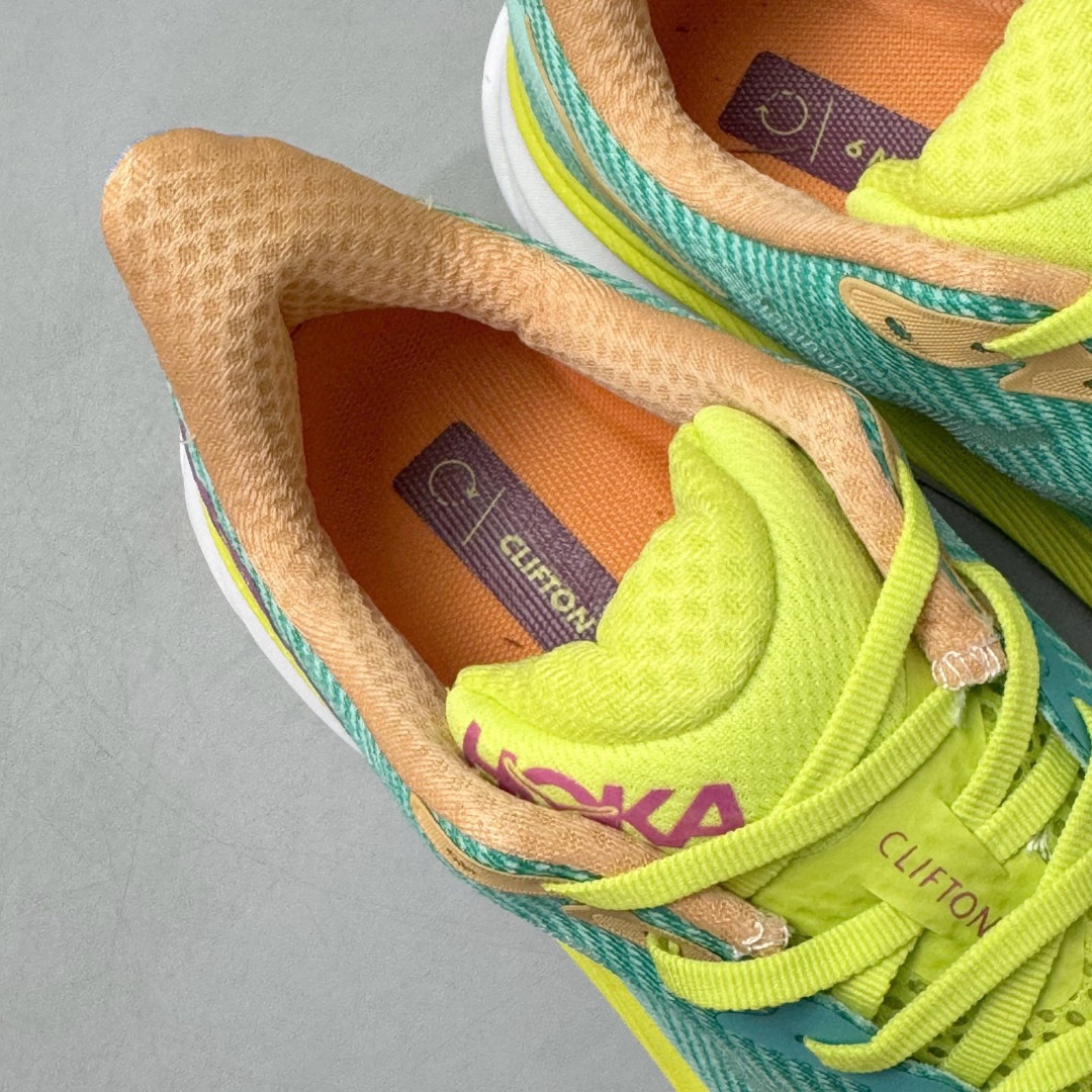 HOKA ONE ONE Clifton 9