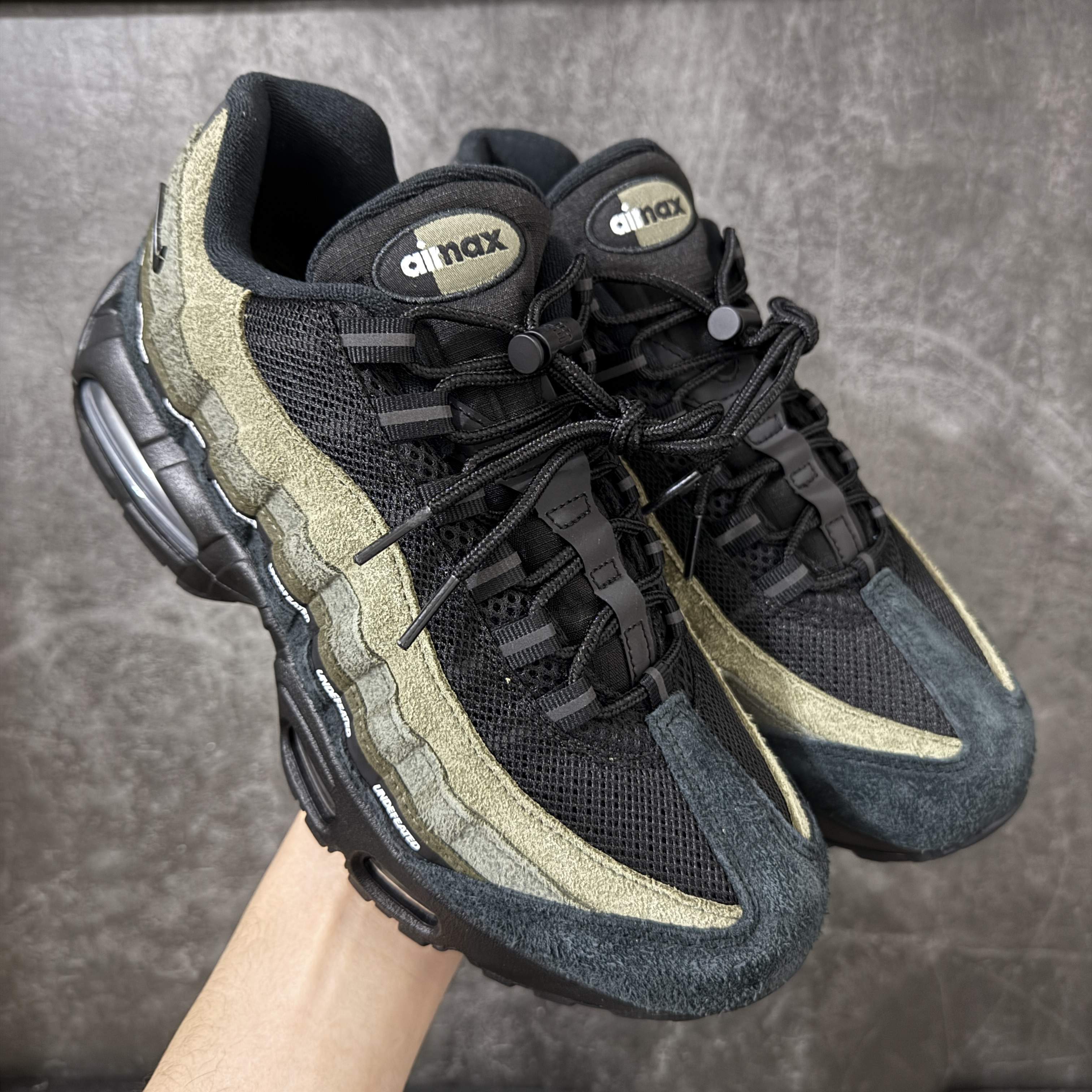 Nike Air Max 95 SP Undefeated IB4523-200
