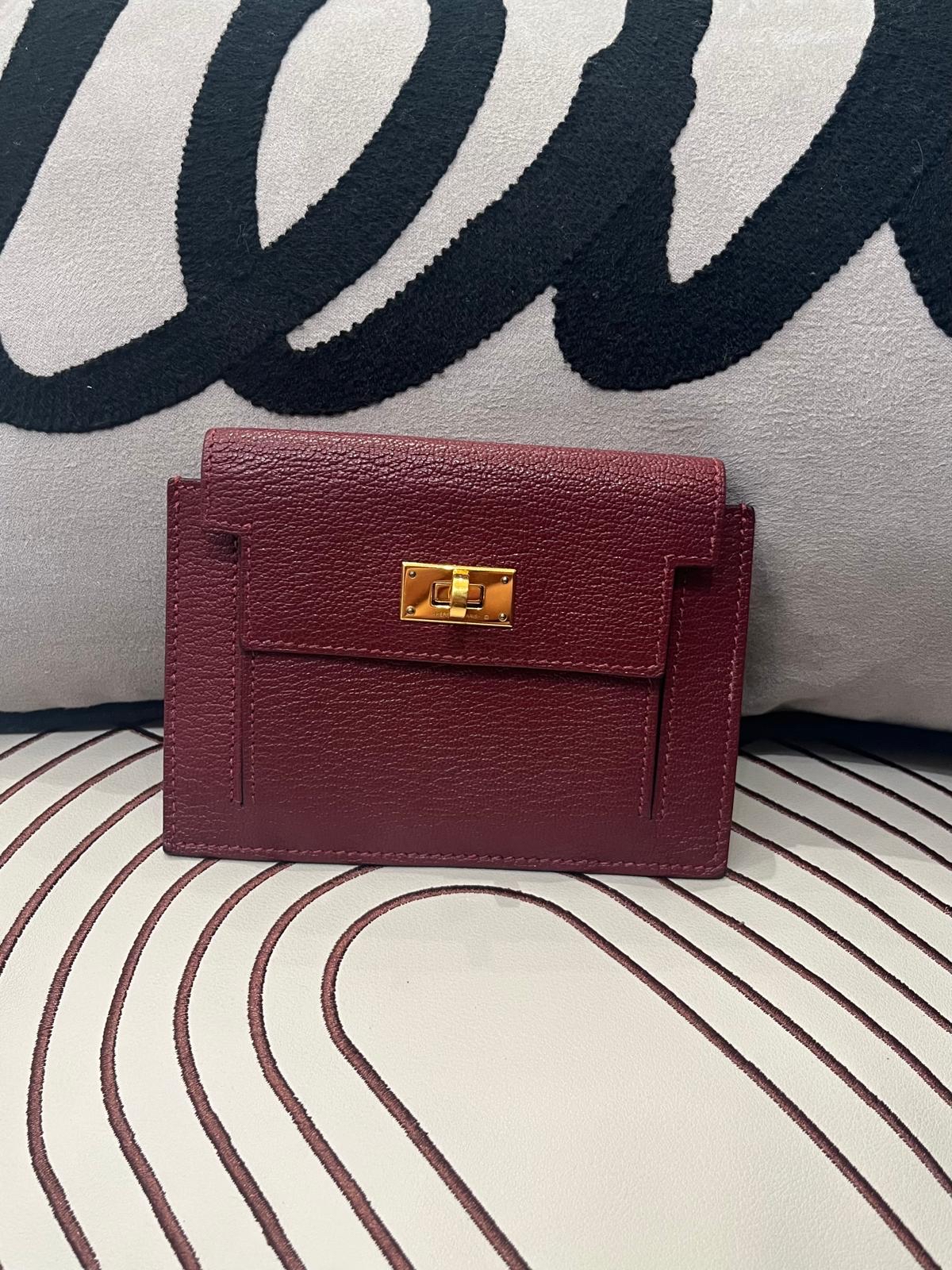 Hermes Kelly pocket Stamp Y 100%Authentic, 95%New
