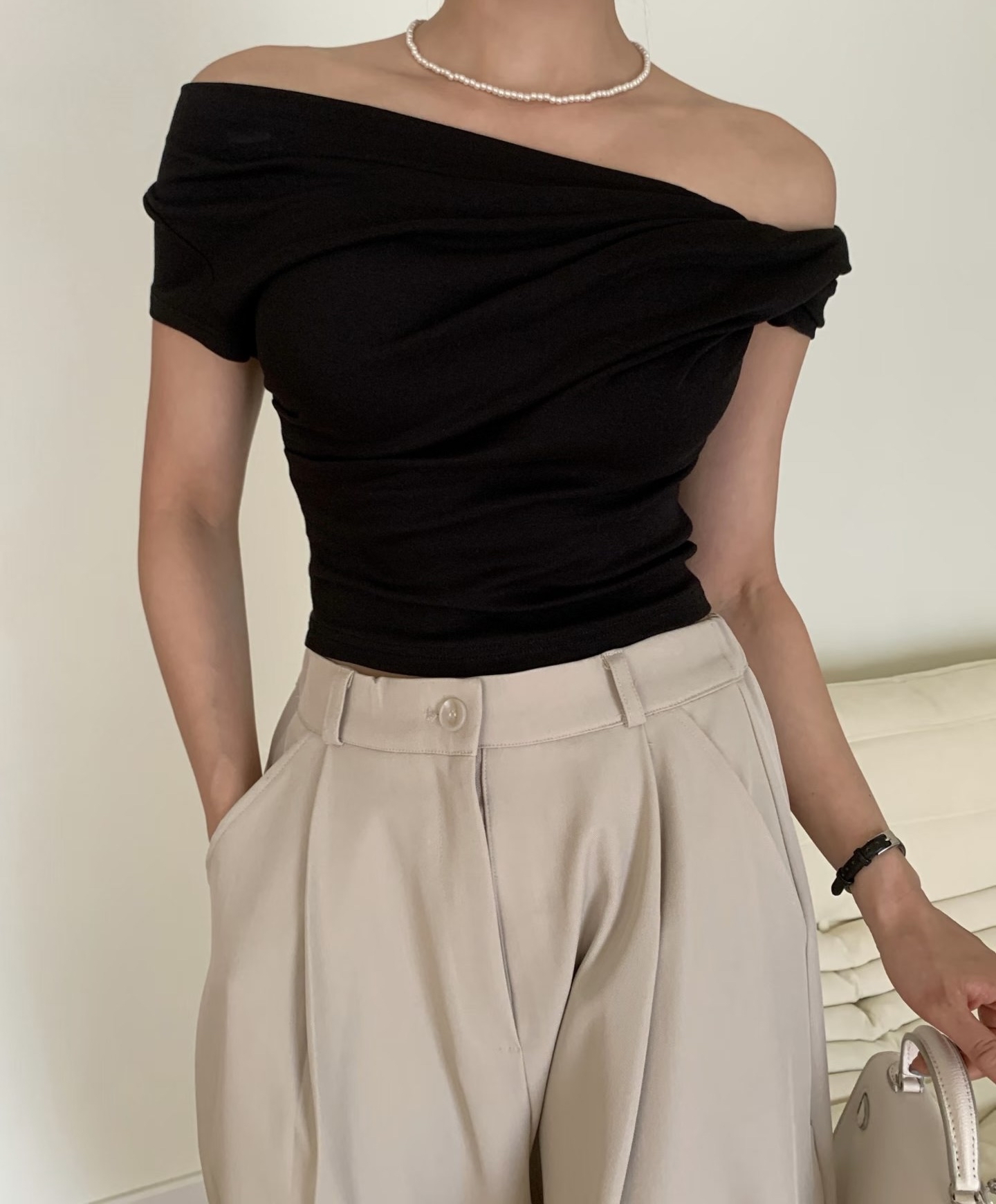 \ 多買多平 / 三個着法垂領CROP