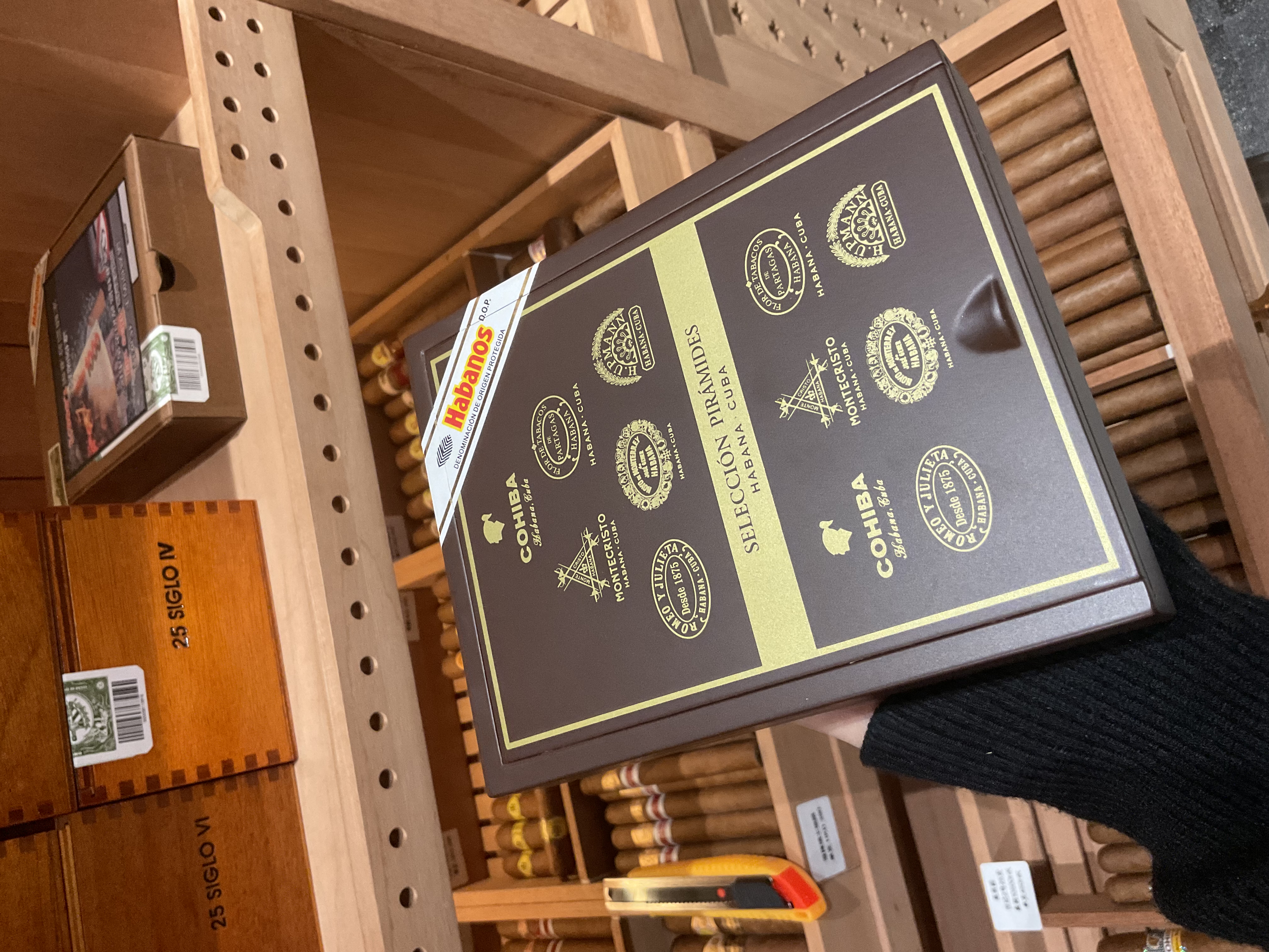 COHIBA高希霸拼盤 （6支裝）