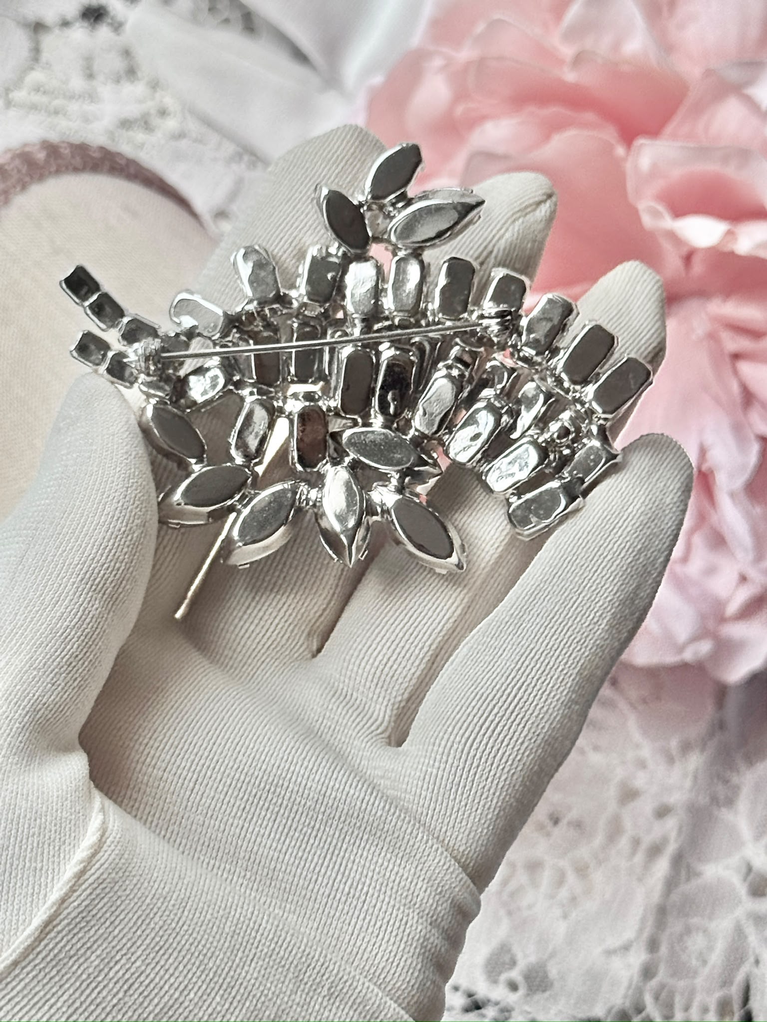 Vintage 1950s Blue Rhinestone Rhodium-Plated Statement Brooch （MT2589-29)