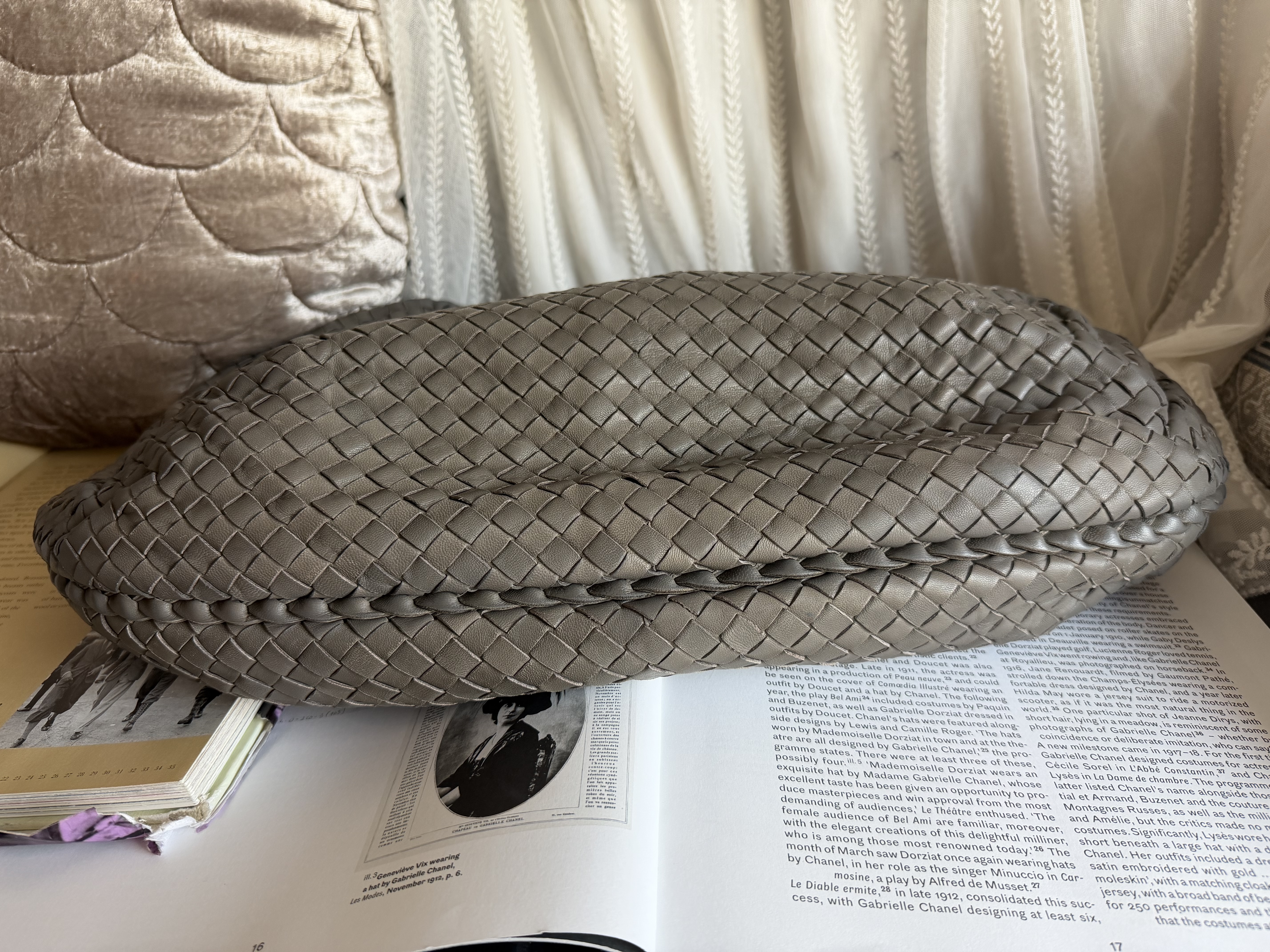 Bottega veneta grey Nappa Intrecciato Large Veneta Hobo bag