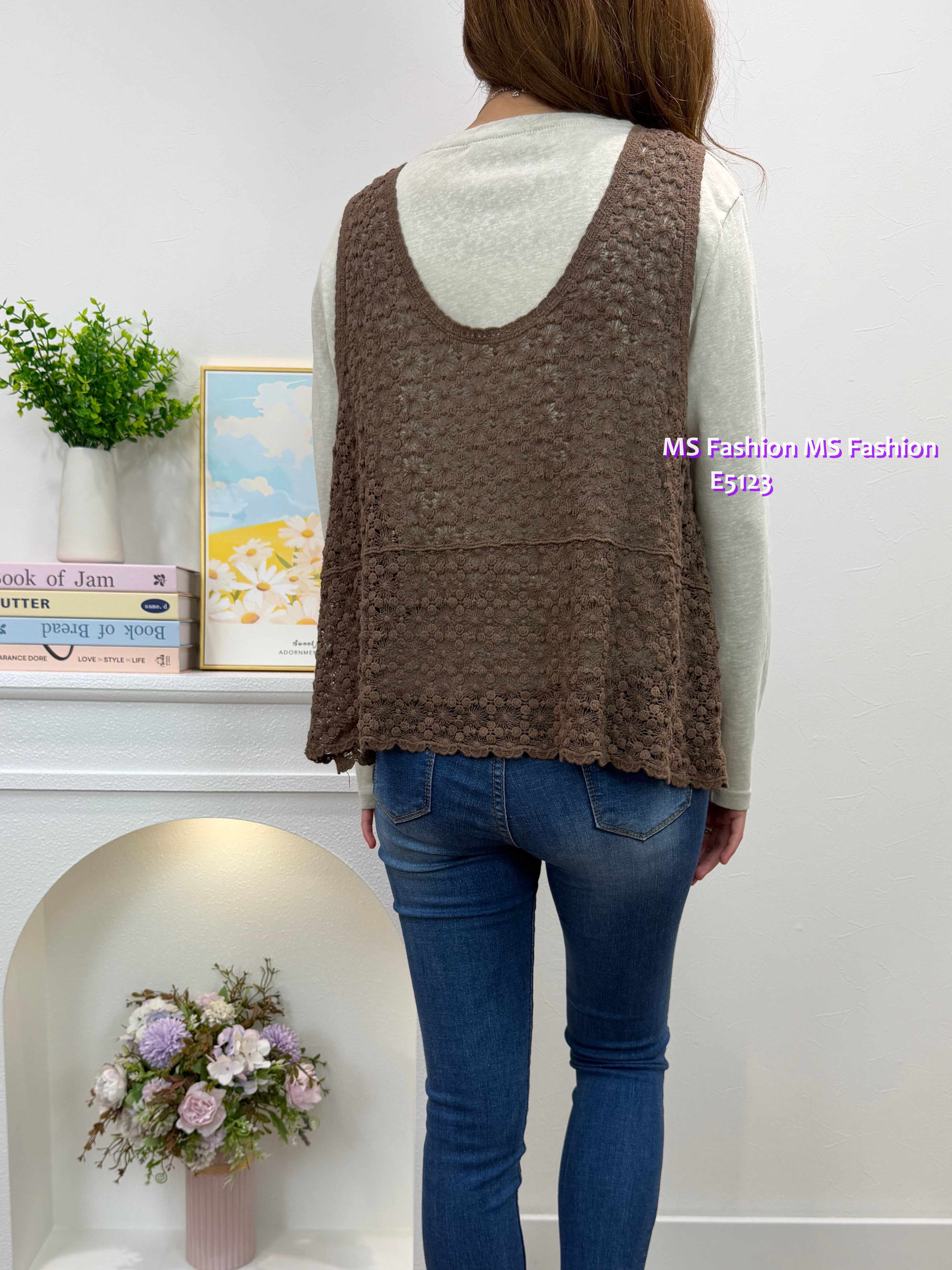 E5123 通花背心top set