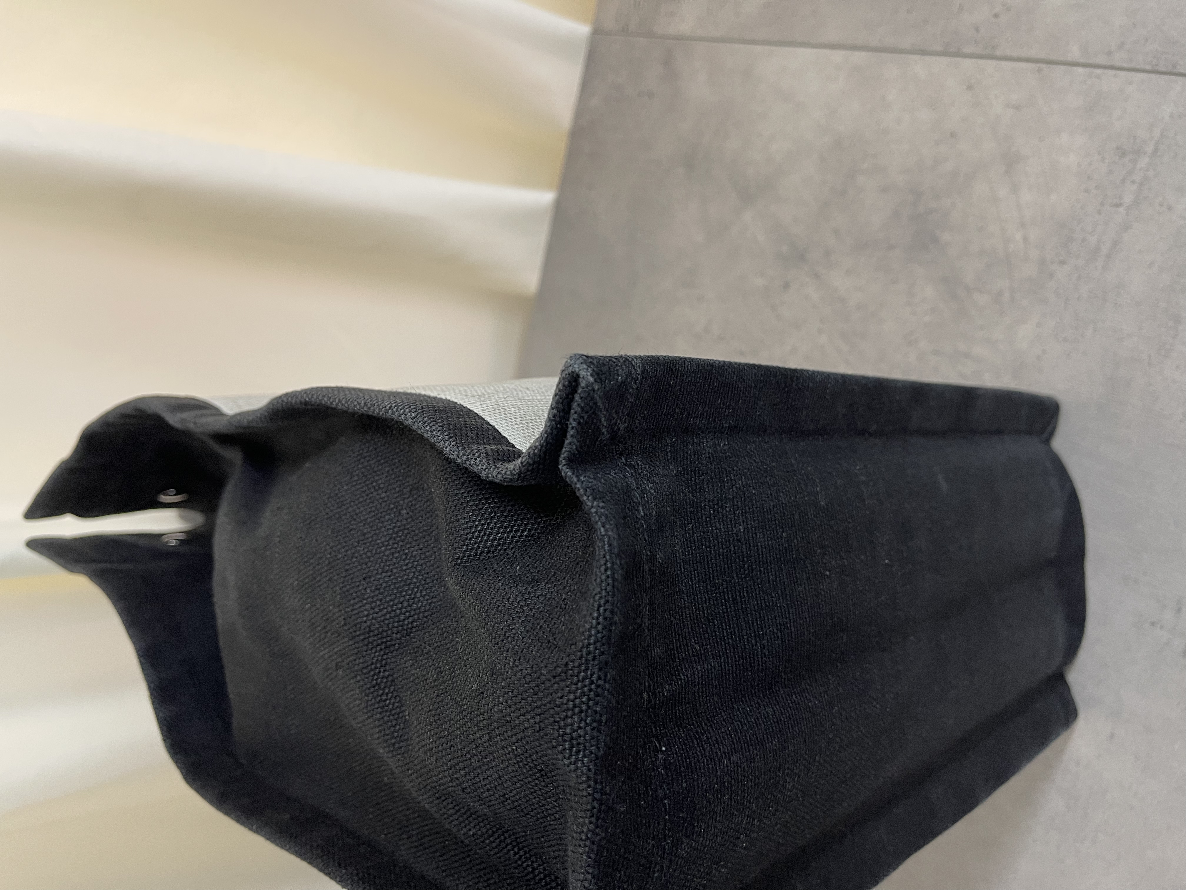 Pre-owned YSL Tote Bag/ Product Code: 26012507