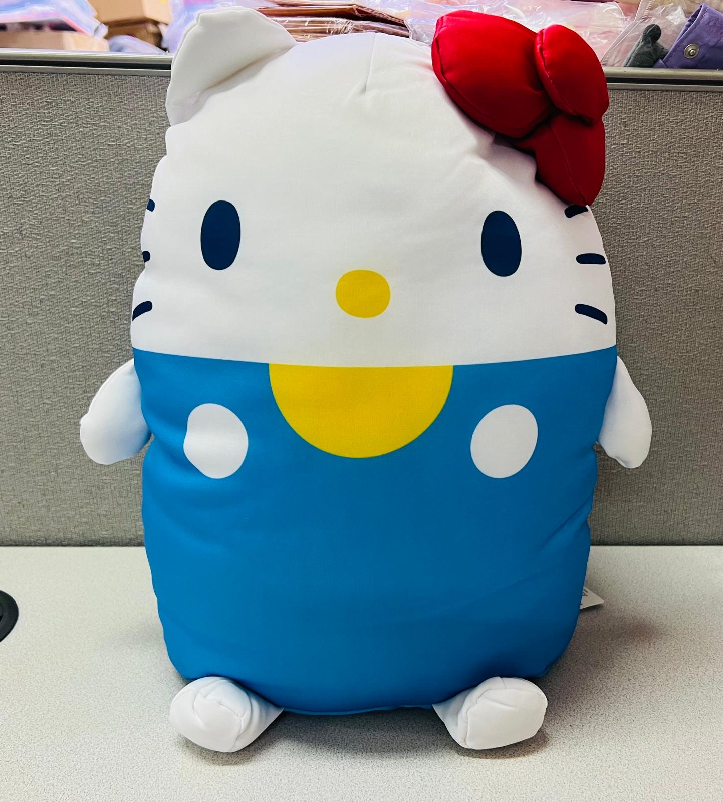 🎌日本限定 🎌 Hello Kitty 舒適涼感物料抱枕