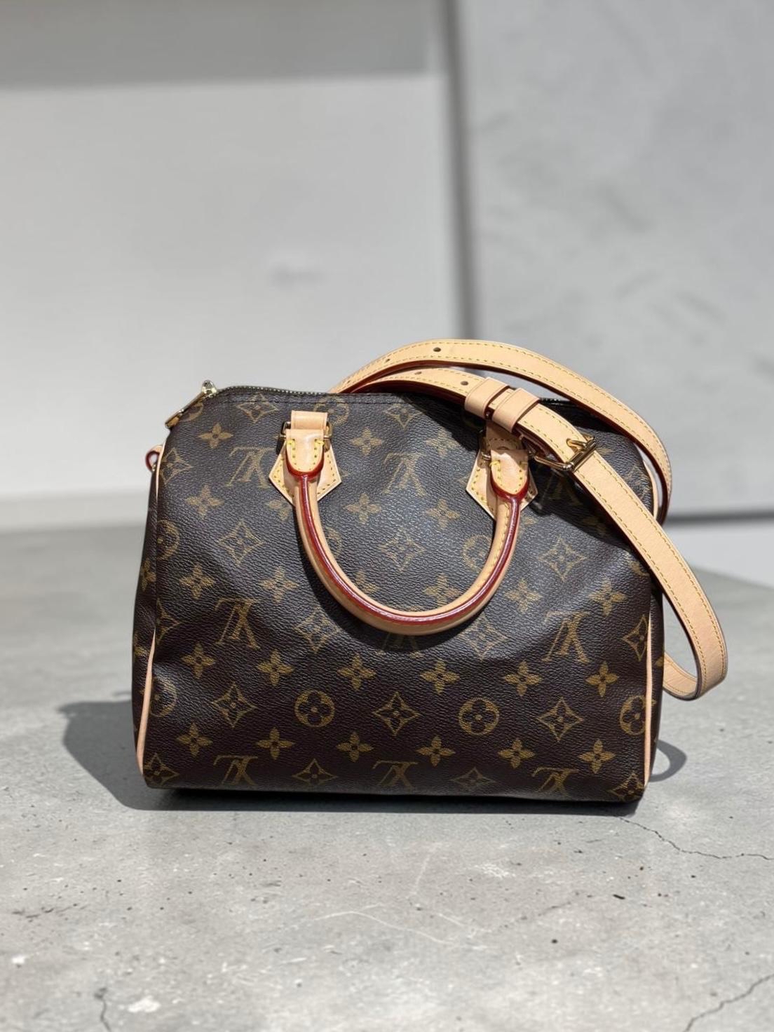 LV speedy Bandoulière 25 monogram 100%Authentic, 98%New  ✅Key Lock ✅長肩帶✅塵袋✅box