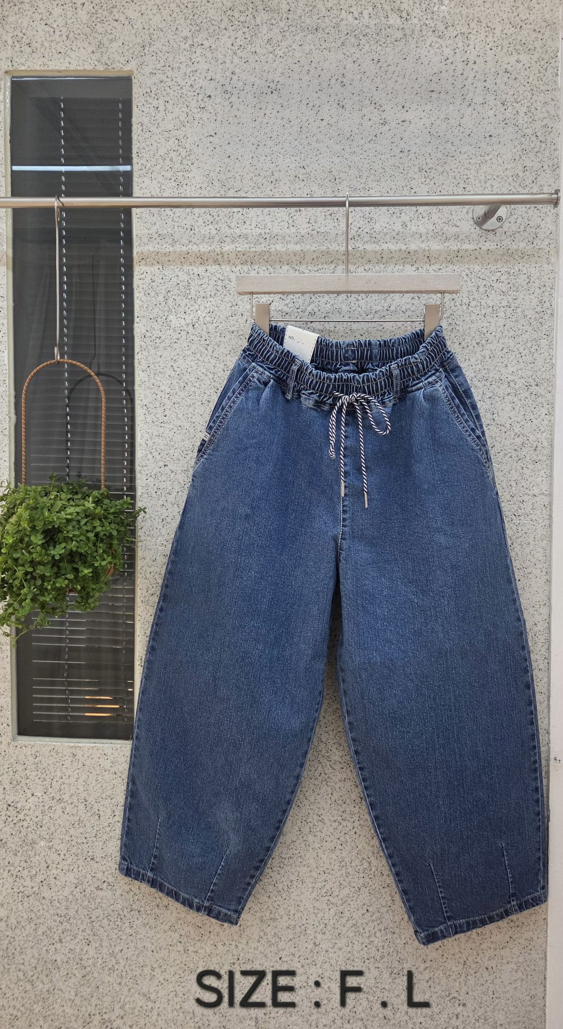 HJ OS boyfriend cut 牛仔褲