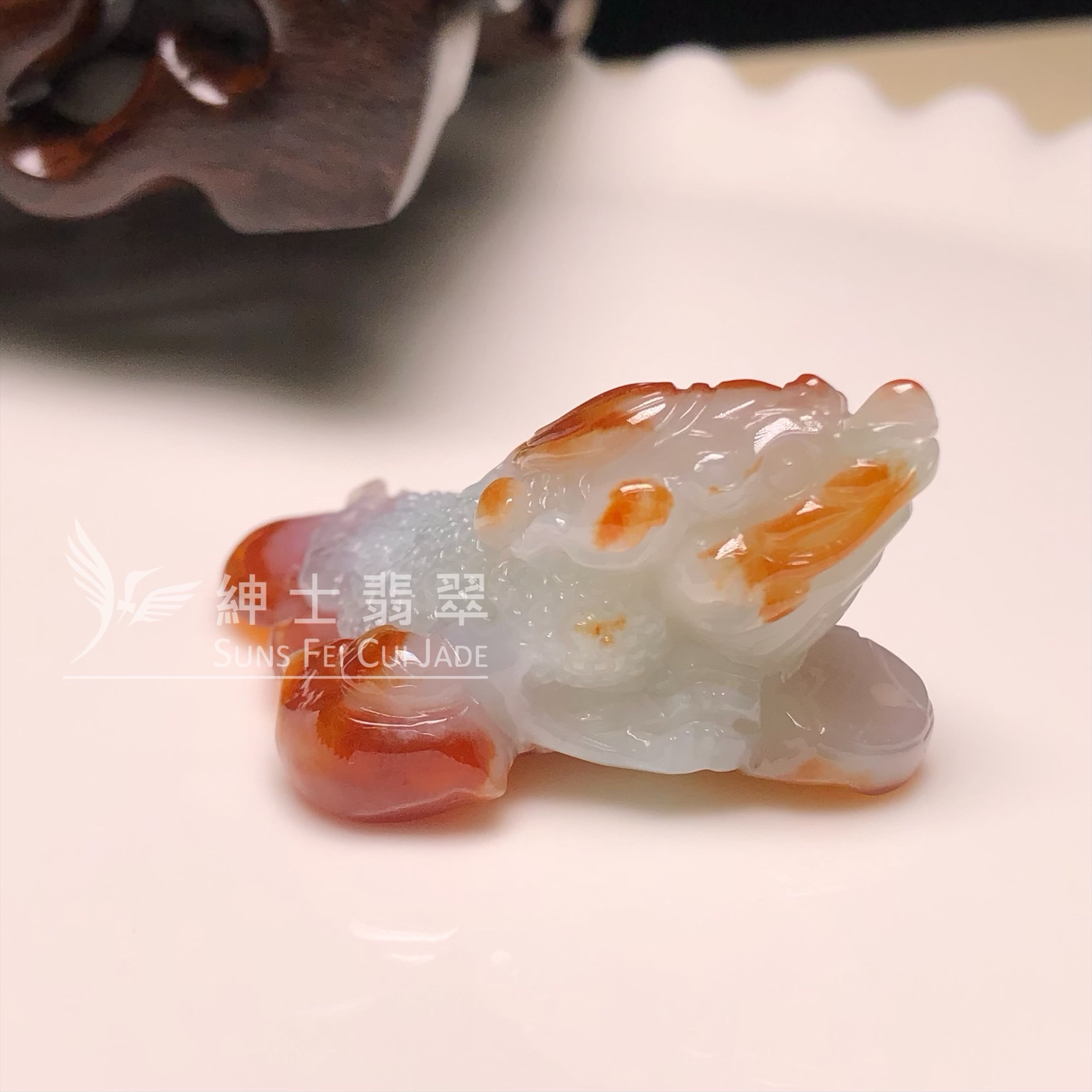 B08604 冰紅翡三足金蟾