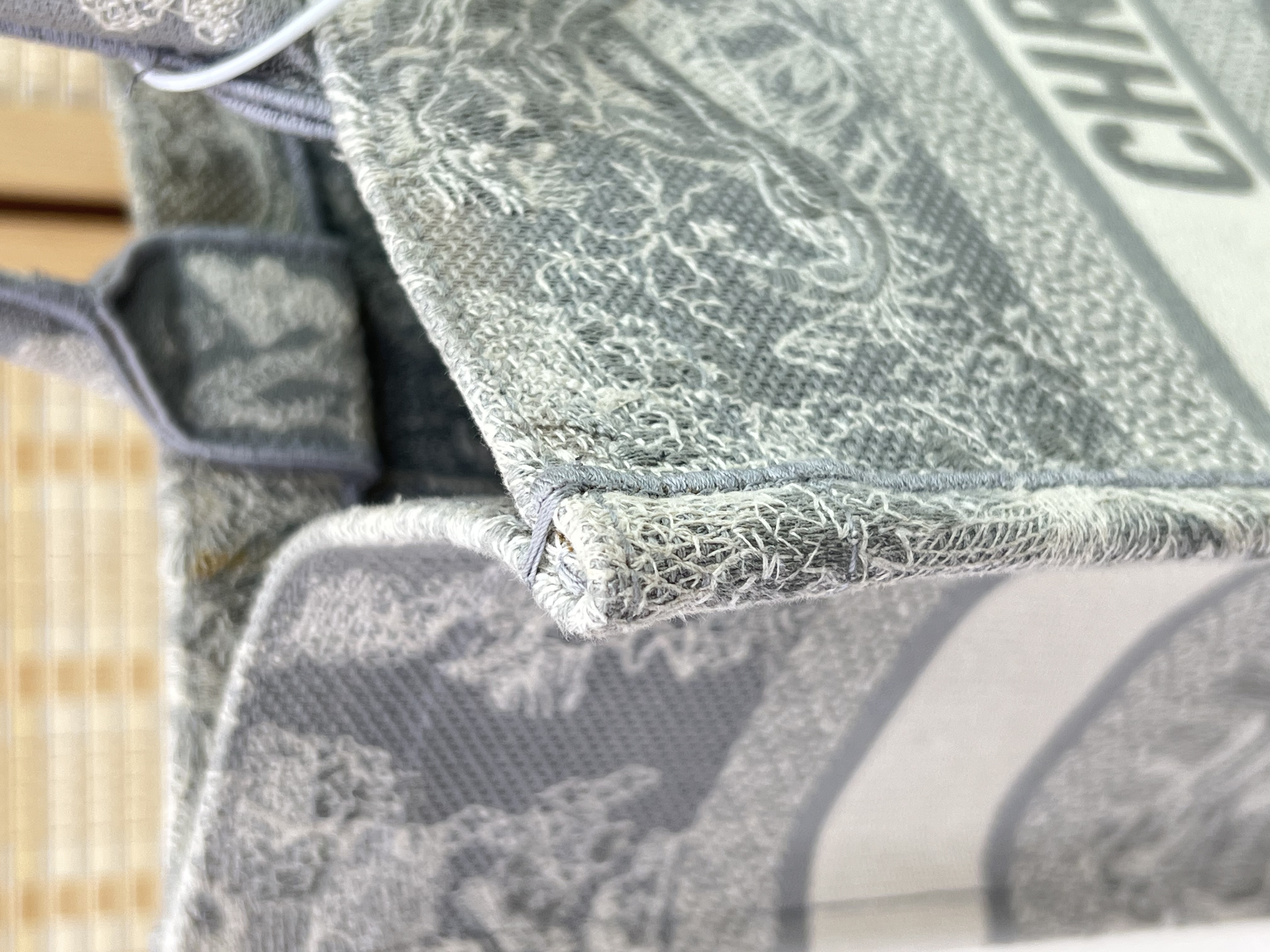 直播貨品 |  [1個-$100 2個-$300］GG58