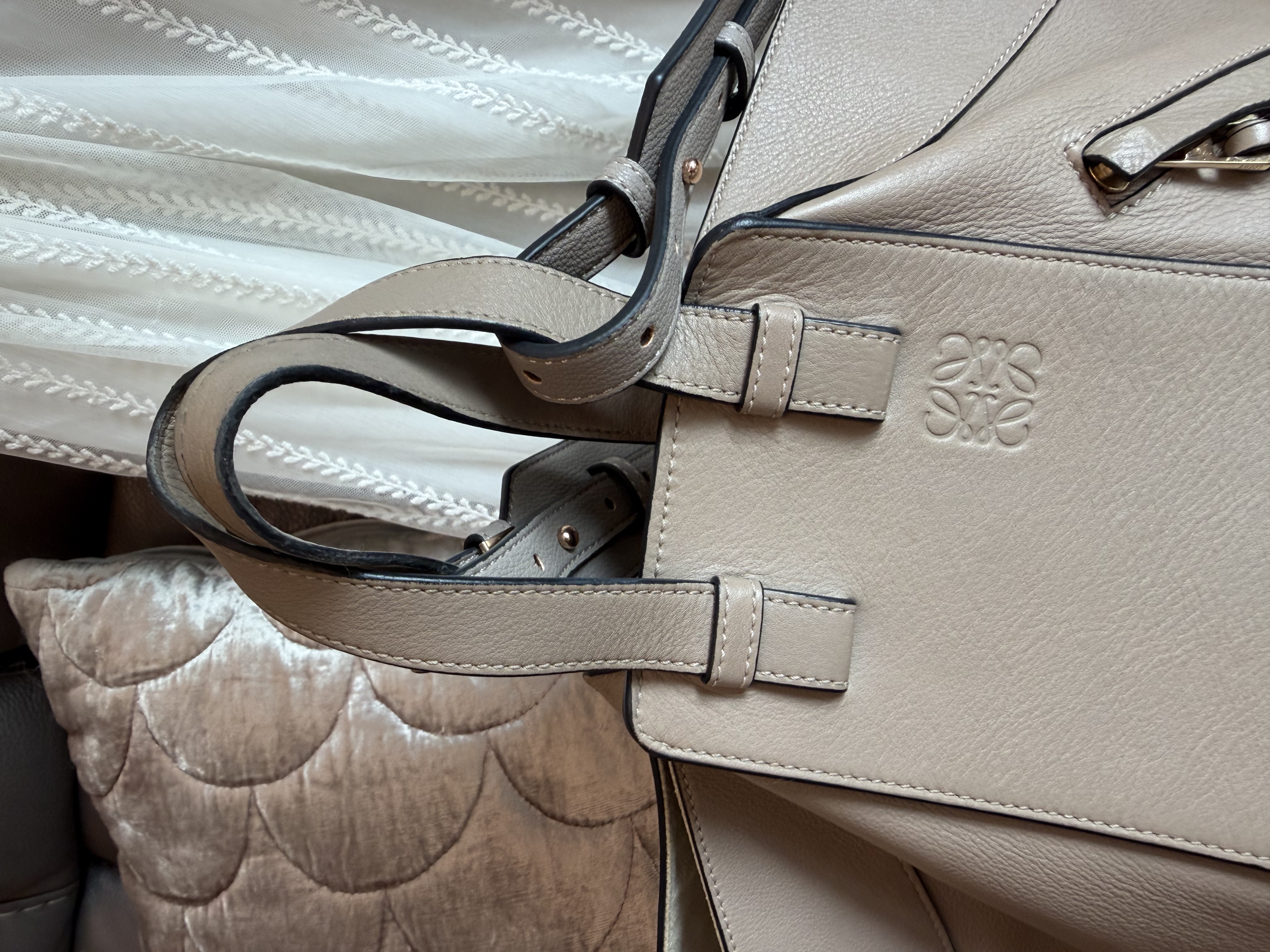 Loewe Hammock grey leather bag / shoulder bag handbag crossbody bag