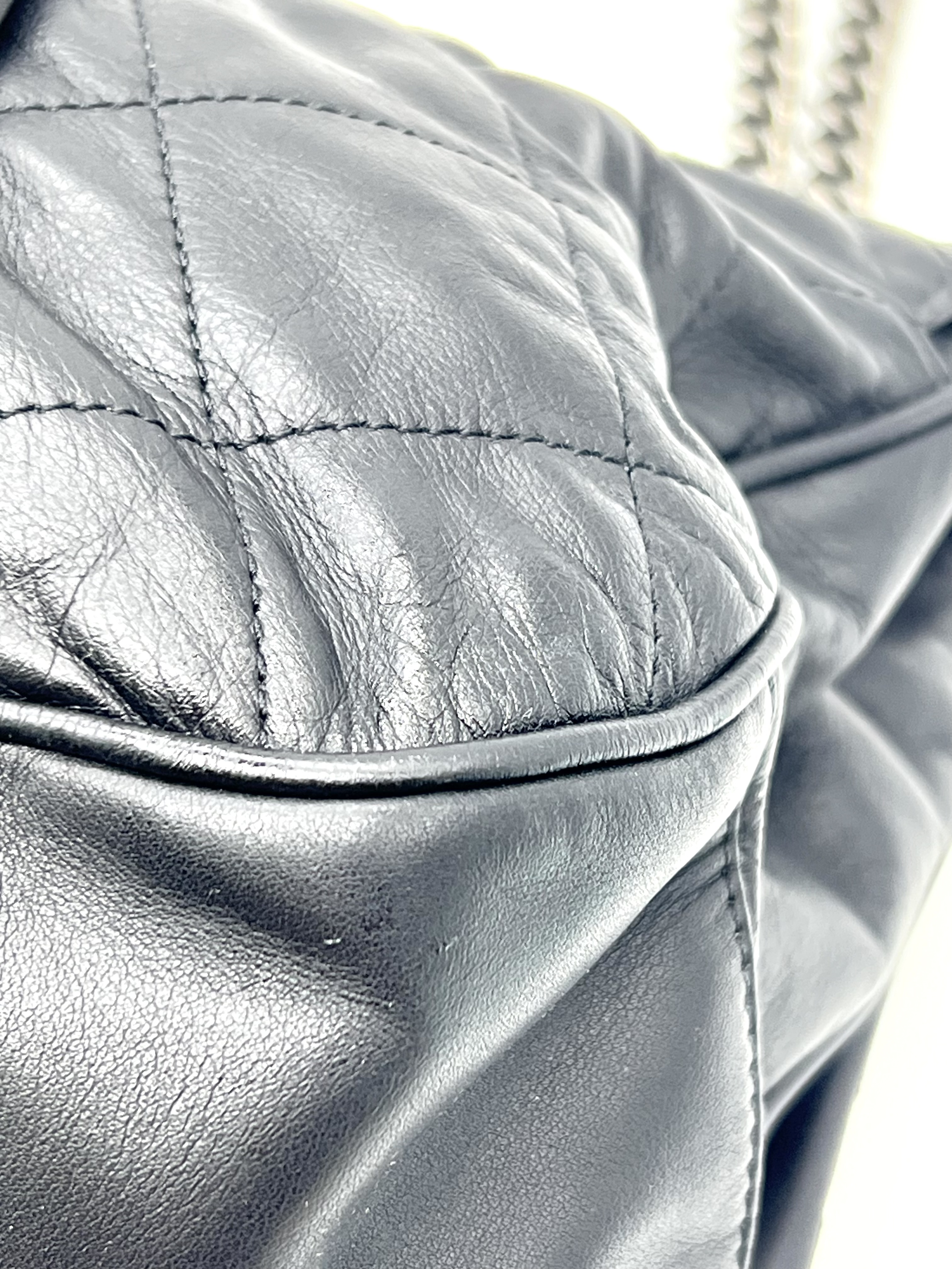 Pre-Owned CHANEL Coco Pleats Flap Bag / Product Code: 26042218