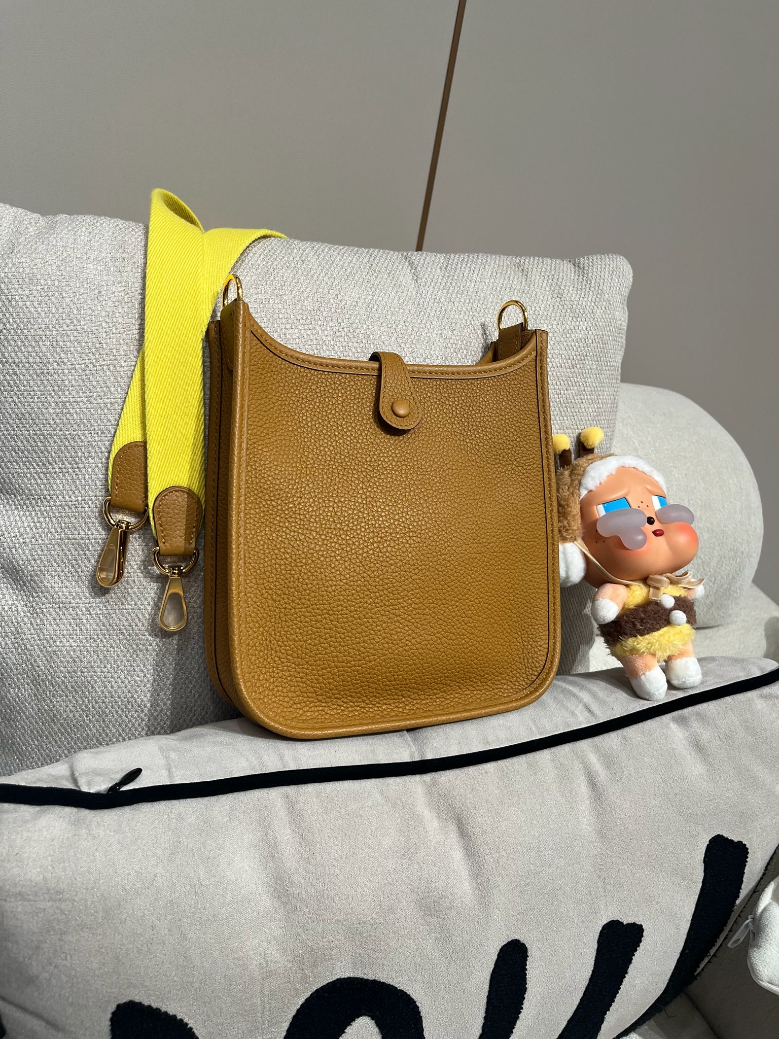 全新 Hermes mini evelyne ,芝麻金 STAMP Z 100%Authentic ,全新未使用品  ✅strap ✅dust bag✅box