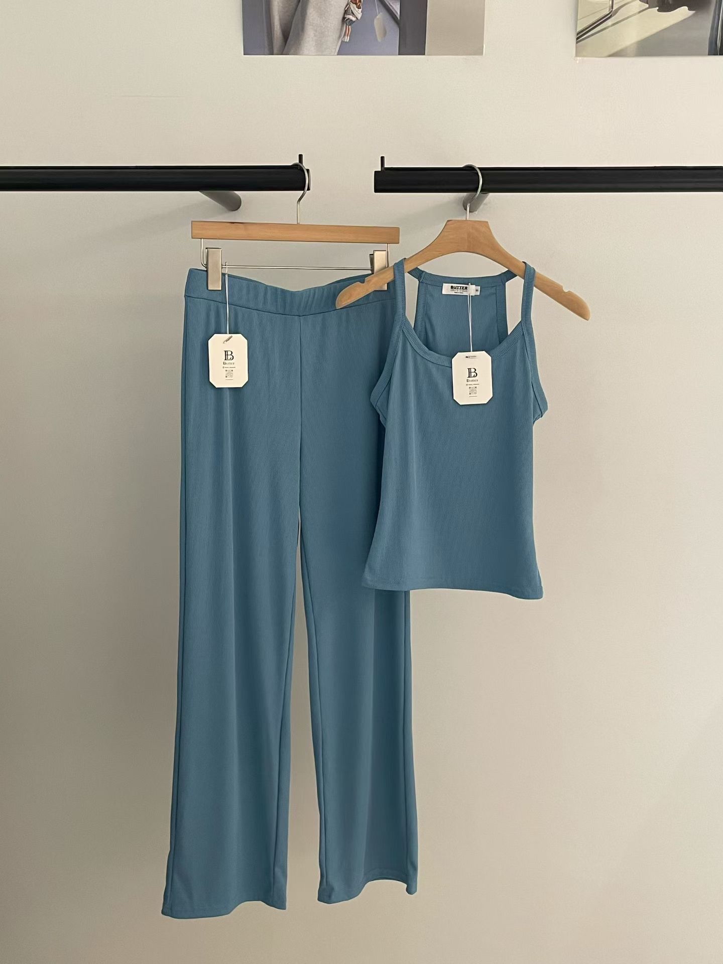 東大門女裝| sporty set (Black/Blue/Brown)
