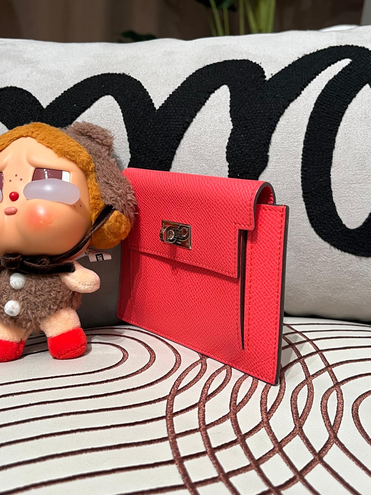 Hermes Kelly Pocket Stamp 100%Authentic,98%new