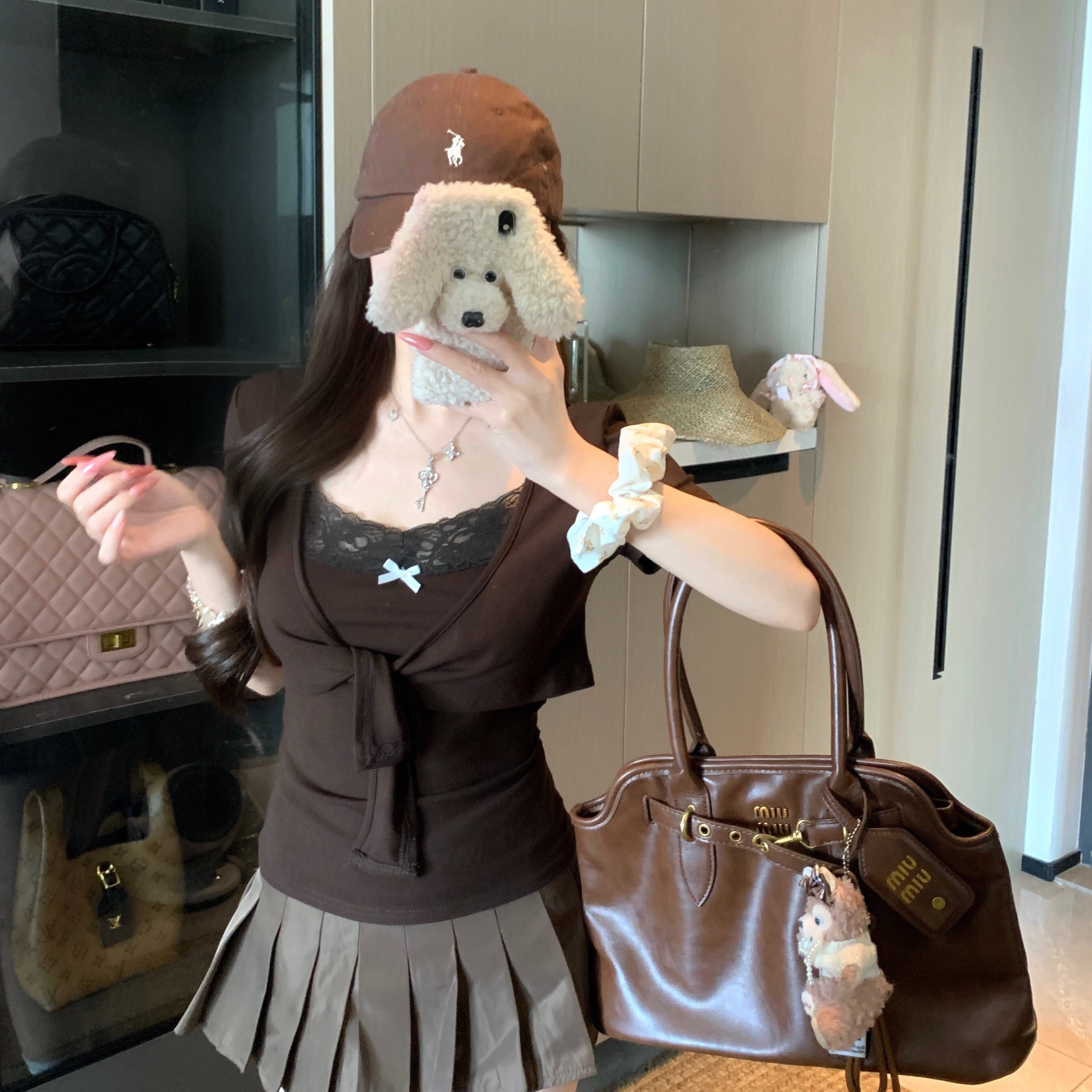 B120(9010) 韩系纯欲风蕾丝边蝴蝶结吊带与绑带开衫咖两件套上衣 