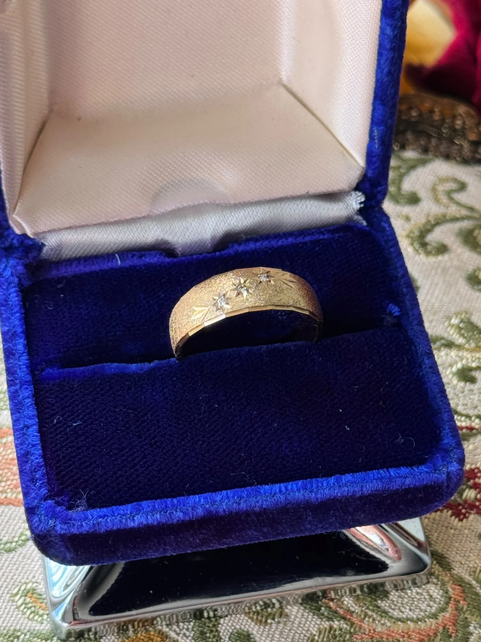 C.a. 1980s Art-Deco Inspired Golden Ring - HK size 20 (MT2622)