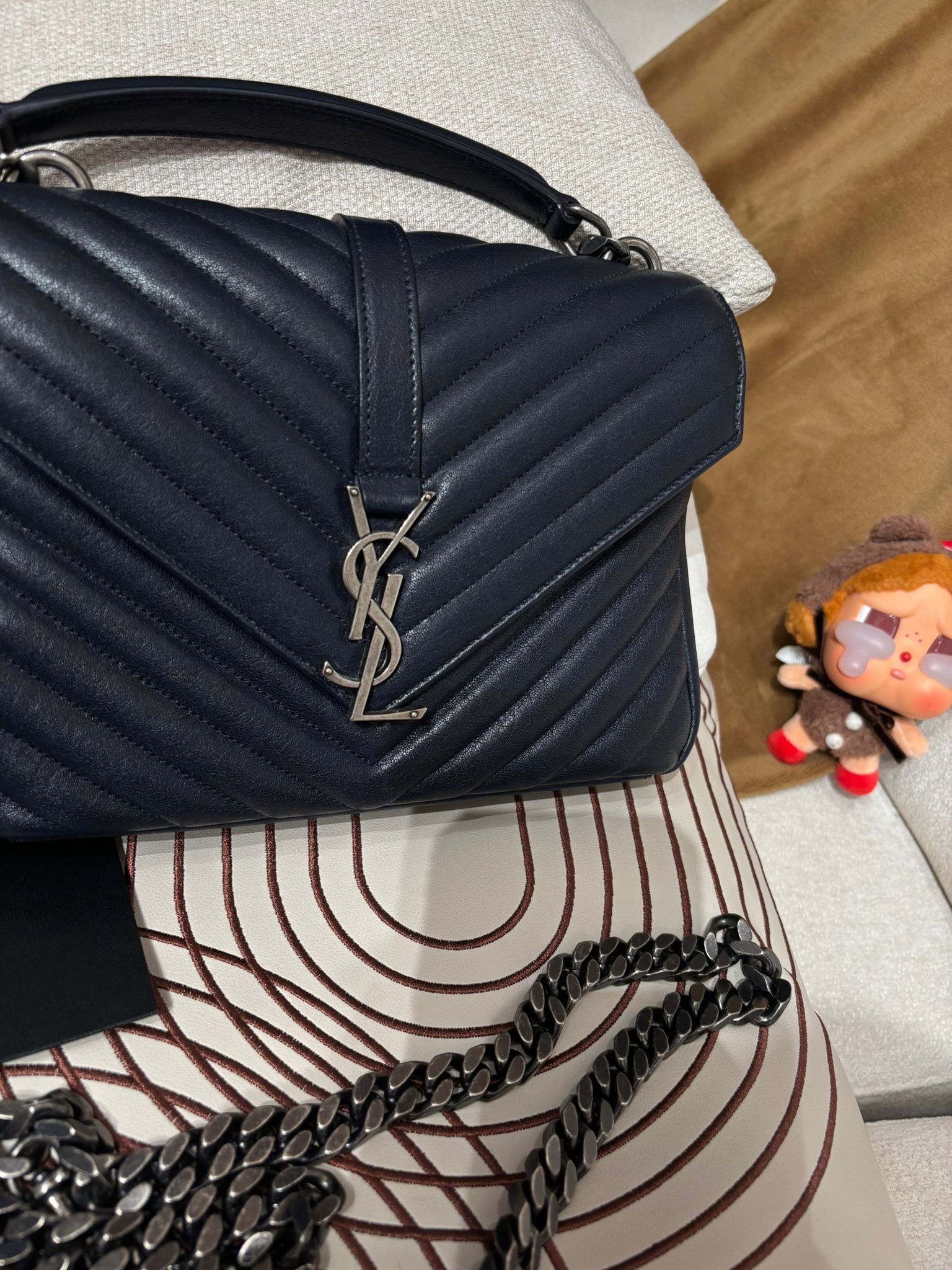 YSL College Small Bag Navy 100%Authentic, 98%New ✅ certificate✅Dust bag