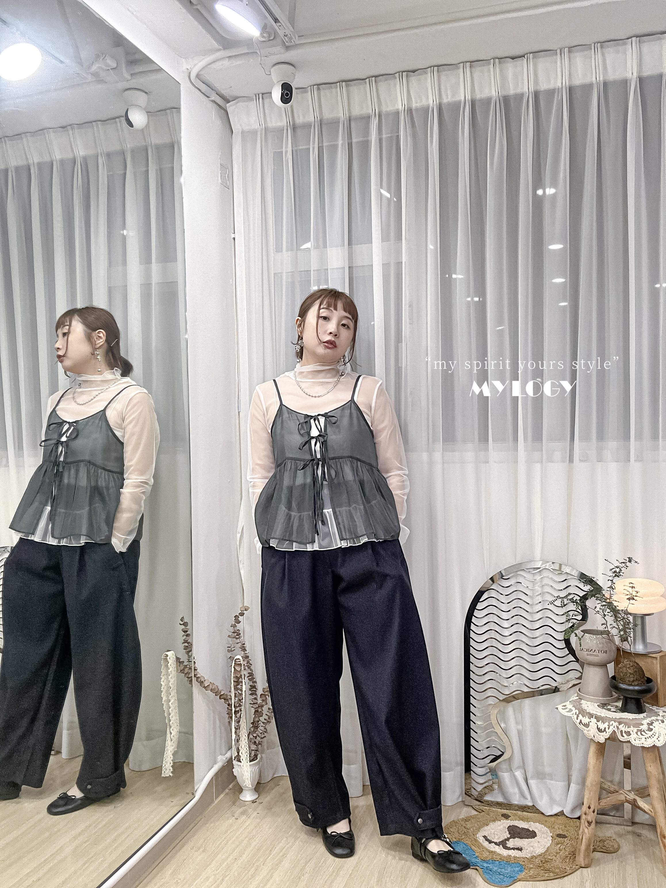 造型輕盈呼吸術～高領薄紗裙擺罩衫 NK0002