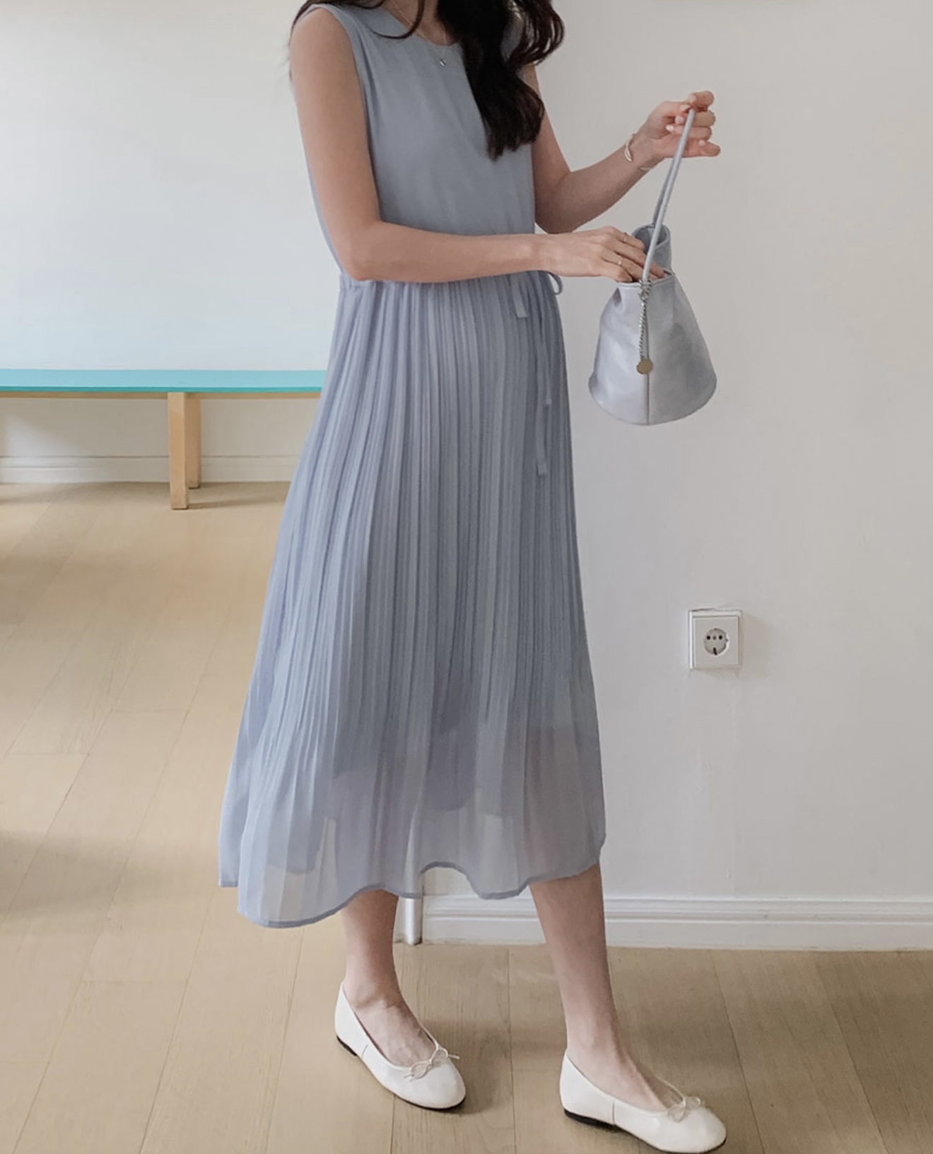 The Ethereal Chiffon Pleated Dress（米黃現貨）