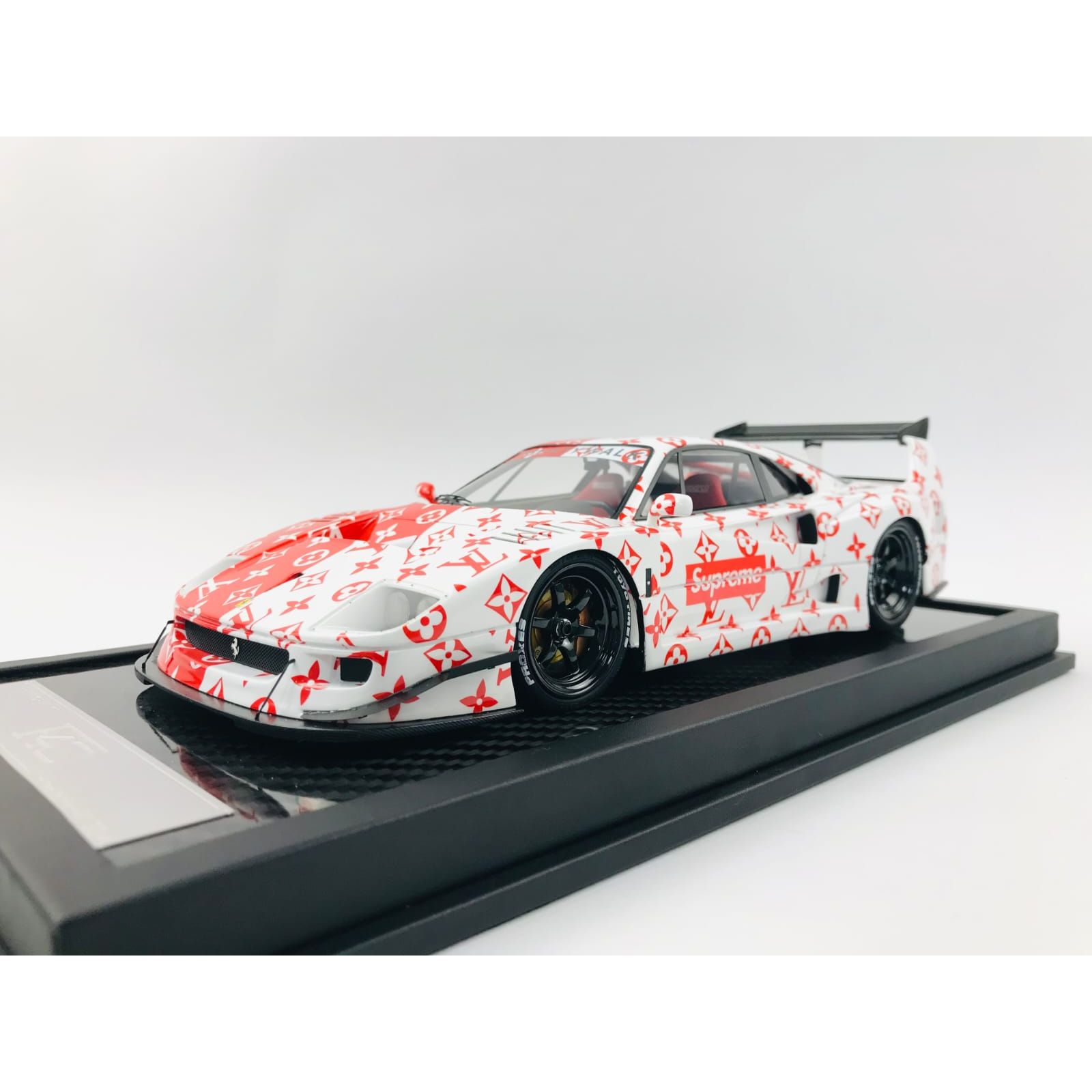 @In-Stock VIP Scale Models 1/18 LB-F40 Supreme Livery (Luminous Version ...