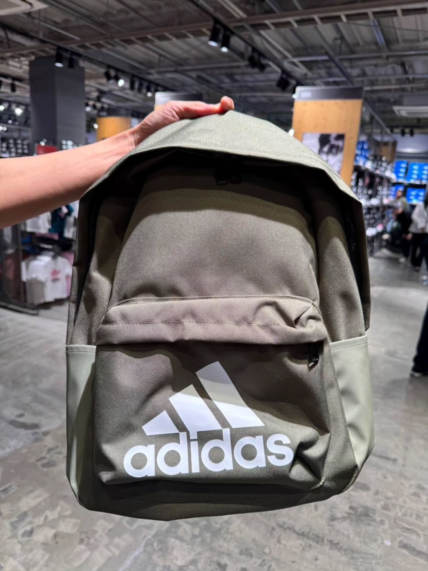 🇯🇵Adidas 超轻后背包