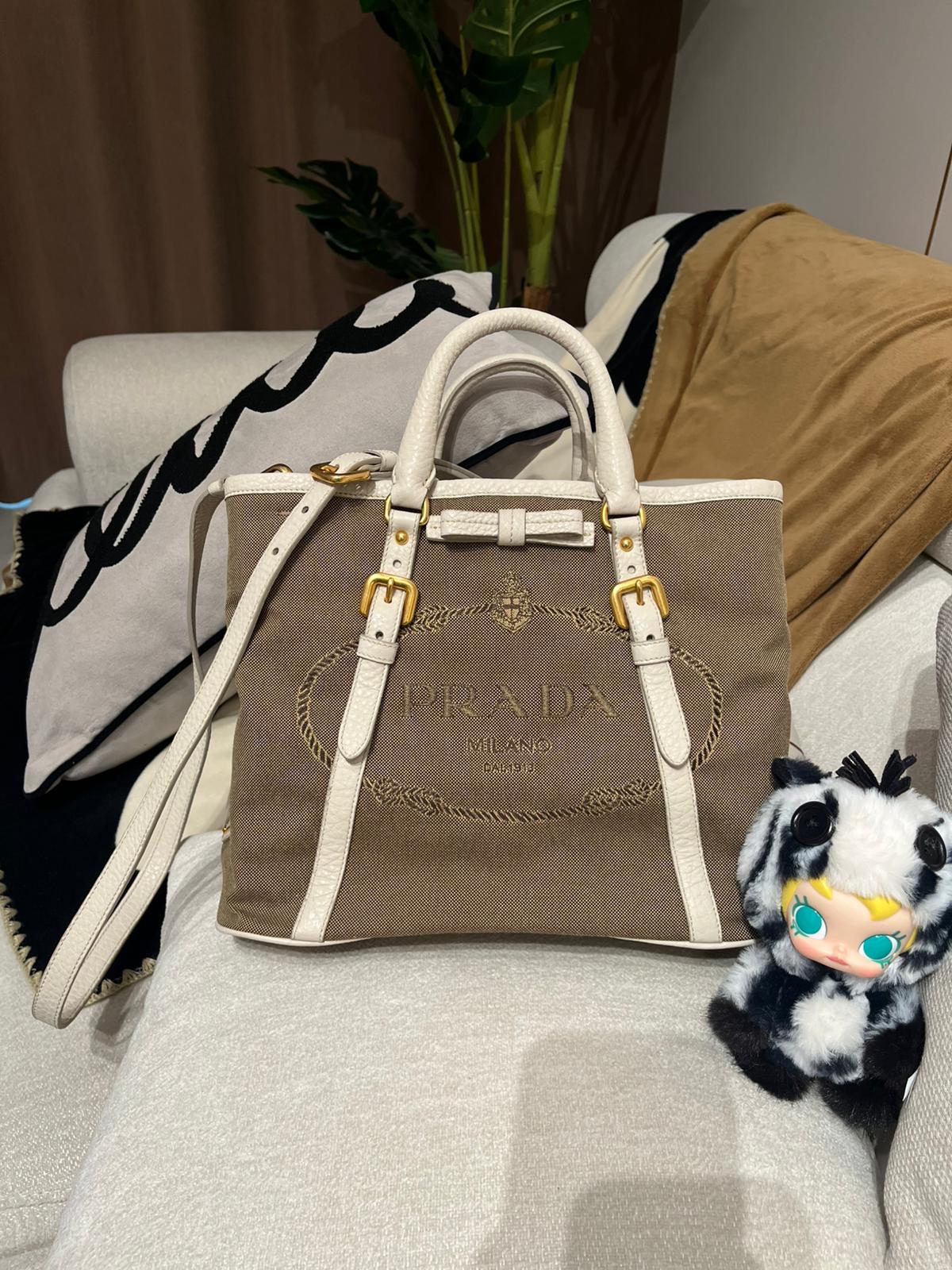 Prada canvas 2way bag 100%Authentic, 95%new ✅ certificate card ✅strap 