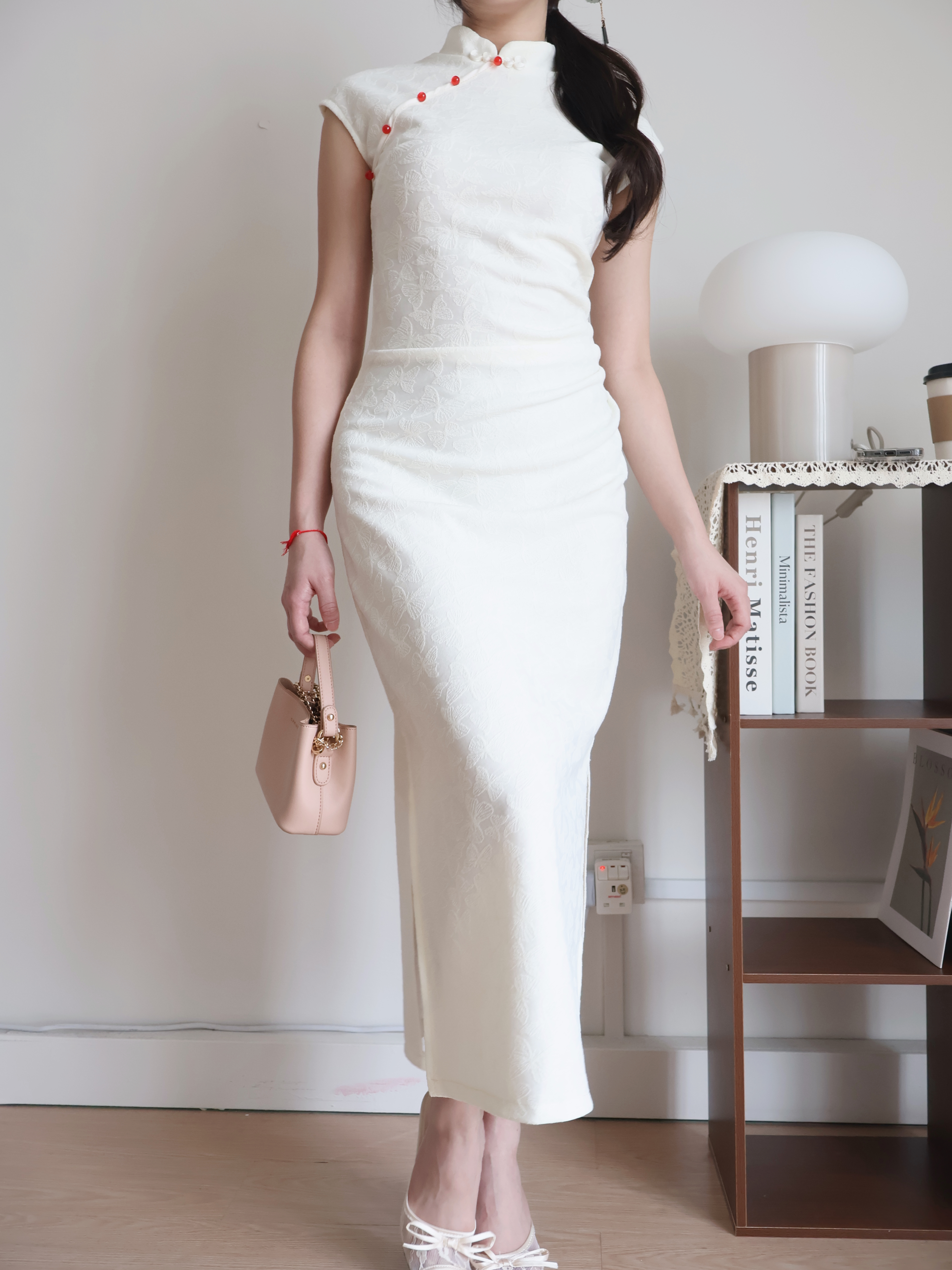 Jade Side-Slit Cheongsam | Cream