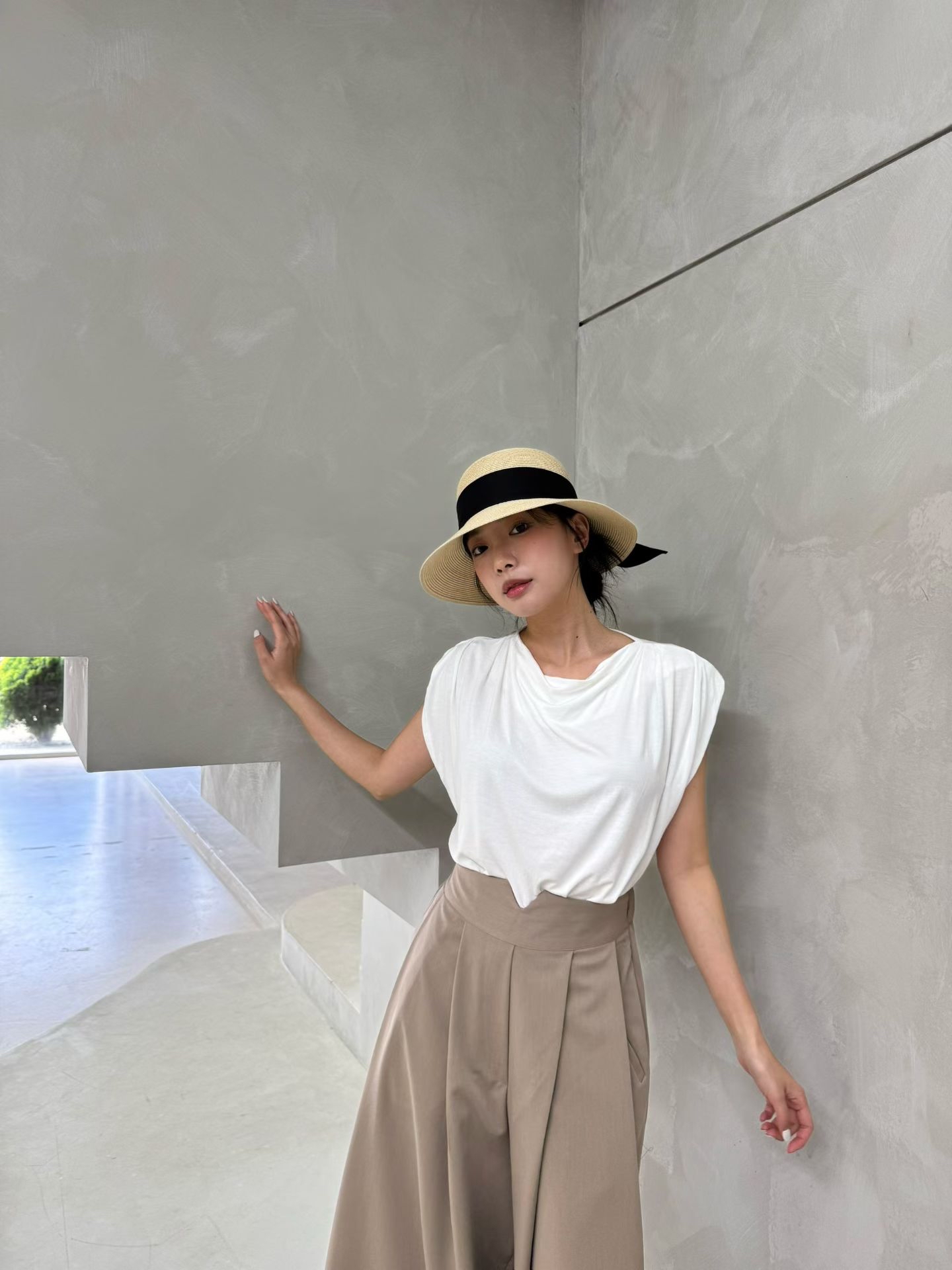 M18 法式垂墜感寬鬆背心